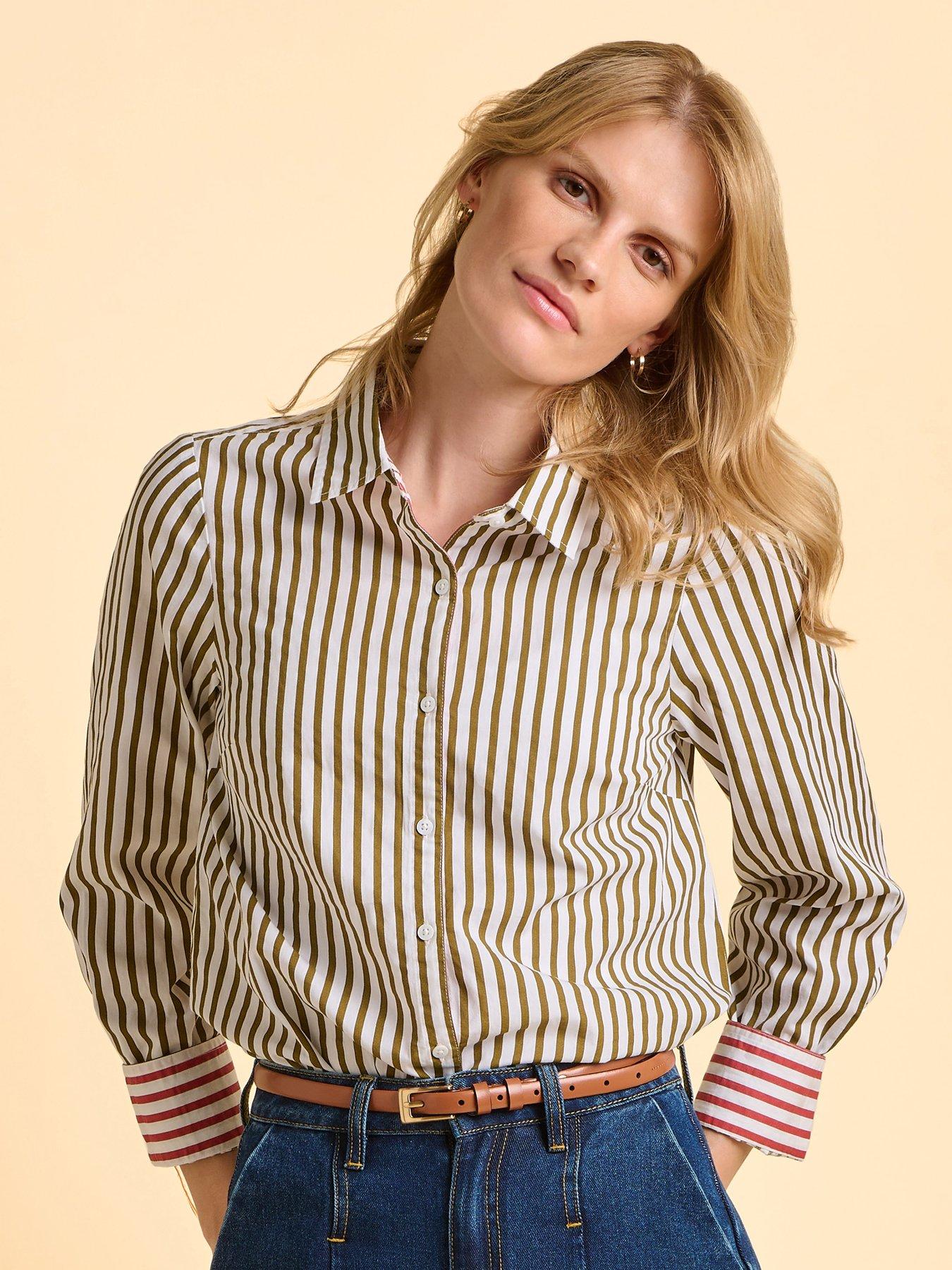 Image 1 of 6 of Brakeburn Vicky Blouse - Green