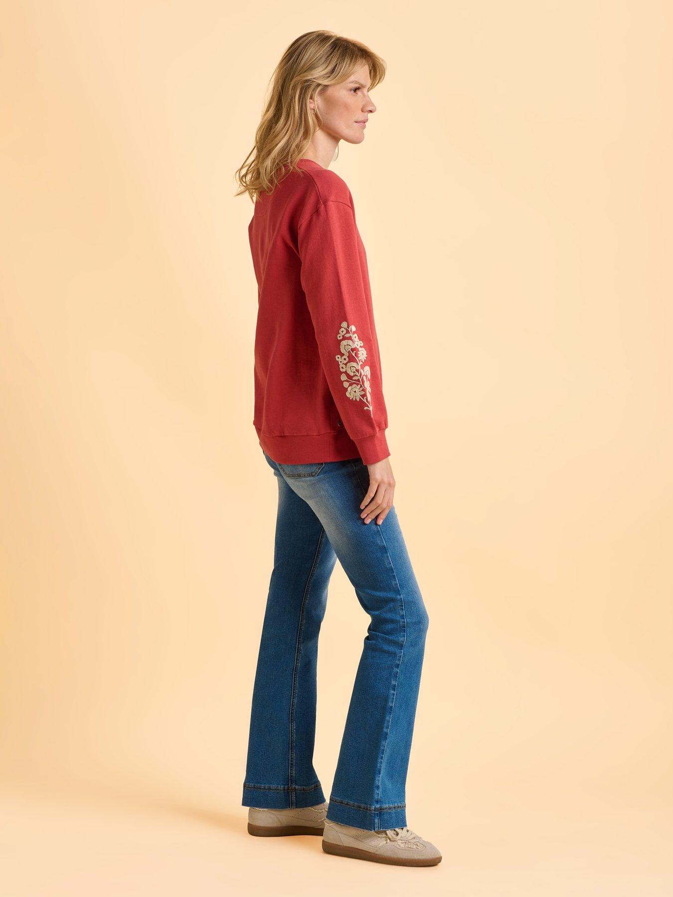 Image 4 of 6 of Brakeburn Ferndown Crew Neck Sweatshirt  - Red