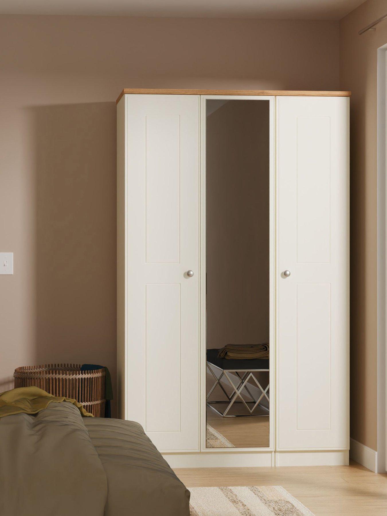 undefined Tivoli Triple Wardrobe With Mirror