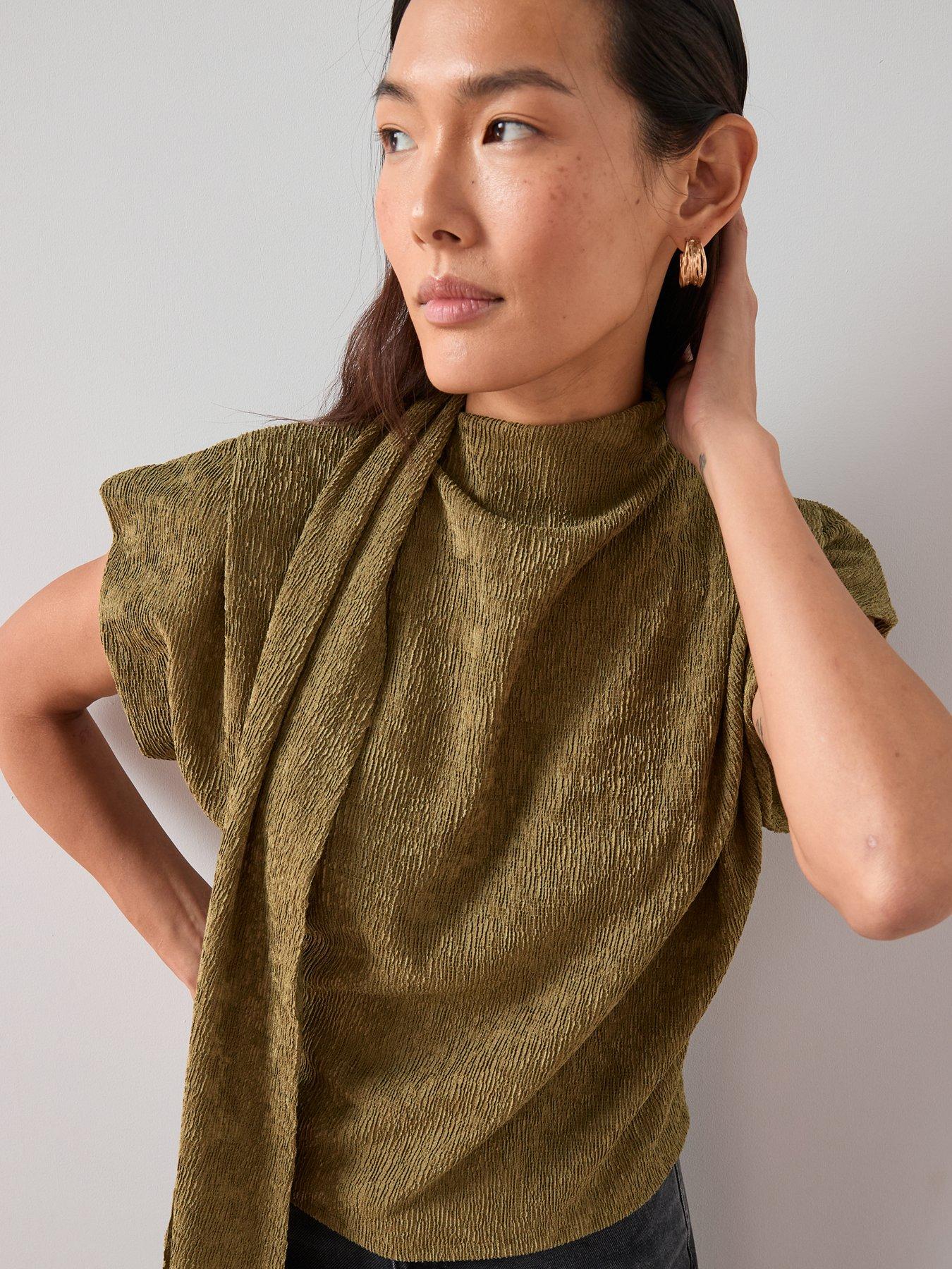  image of the-very-collection-scarf-detail-top-green