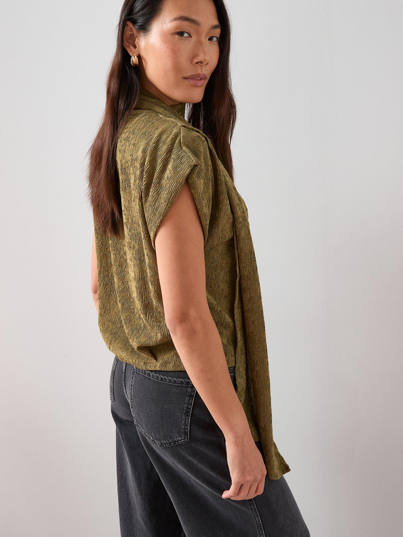  image of the-very-collection-scarf-detail-top-green