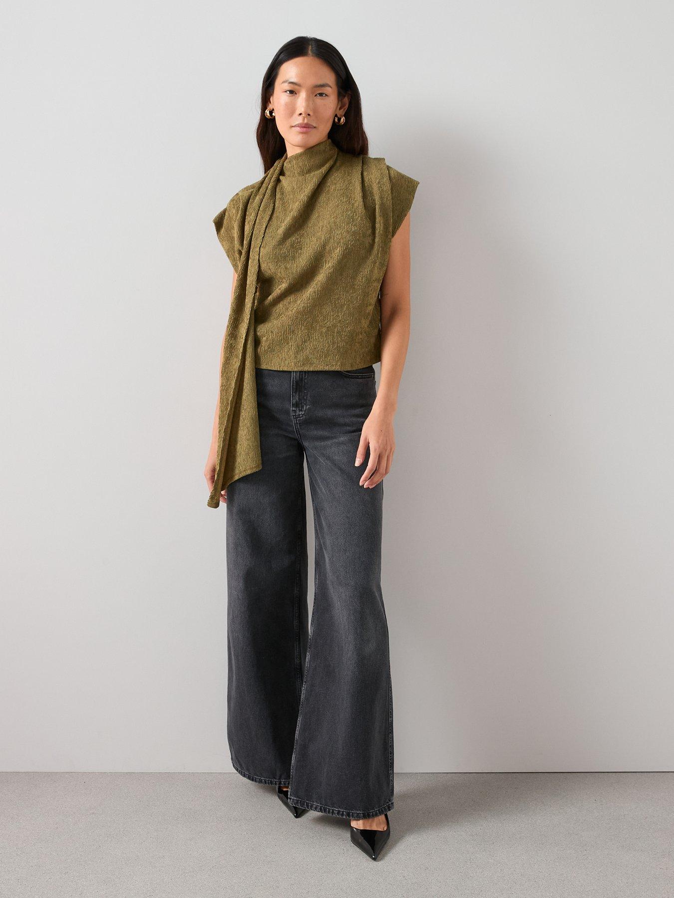  image of the-very-collection-scarf-detail-top-green