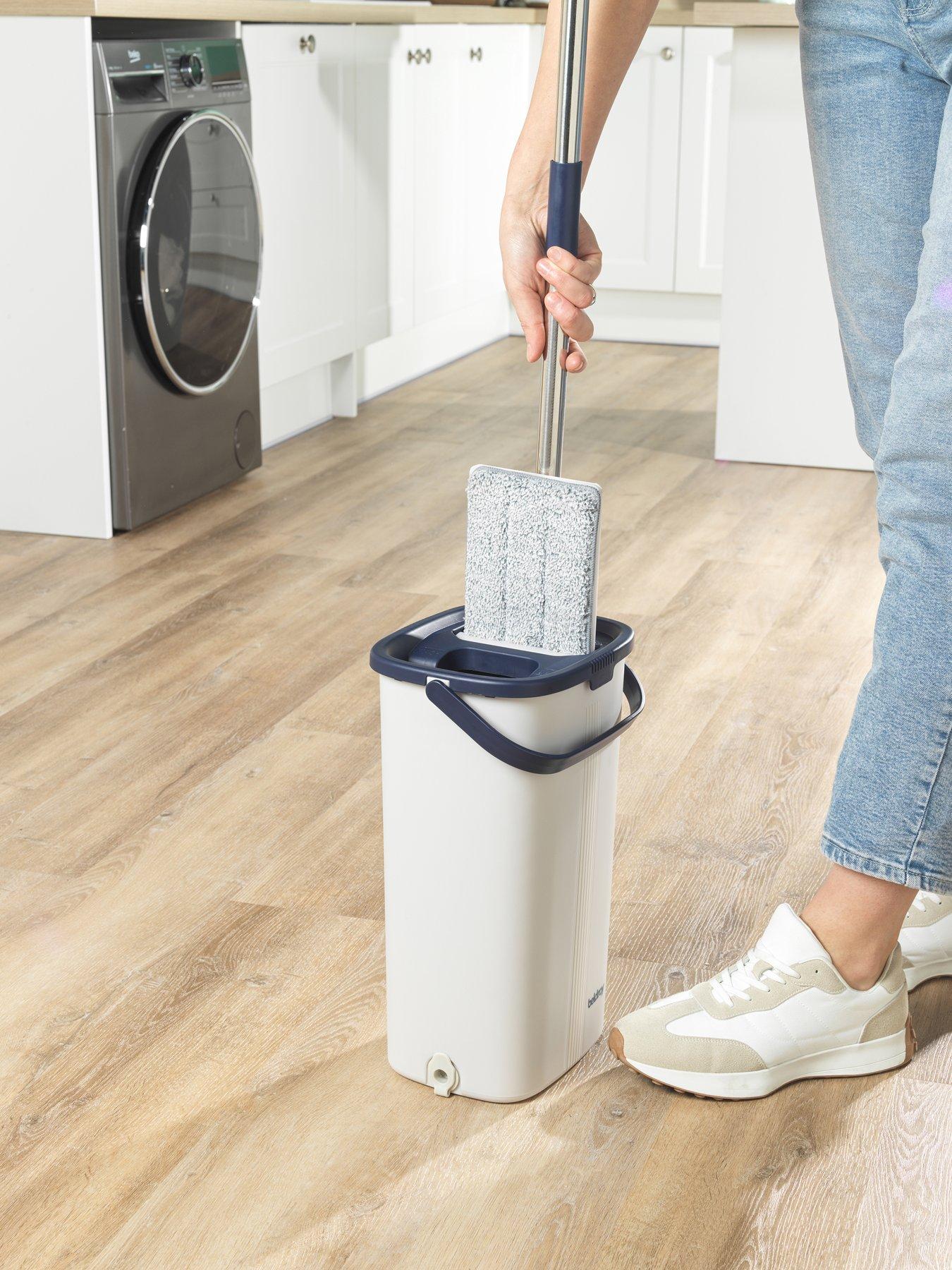 Image 4 of 7 of Beldray Deep Clean Flat Mop &amp; Bucket
