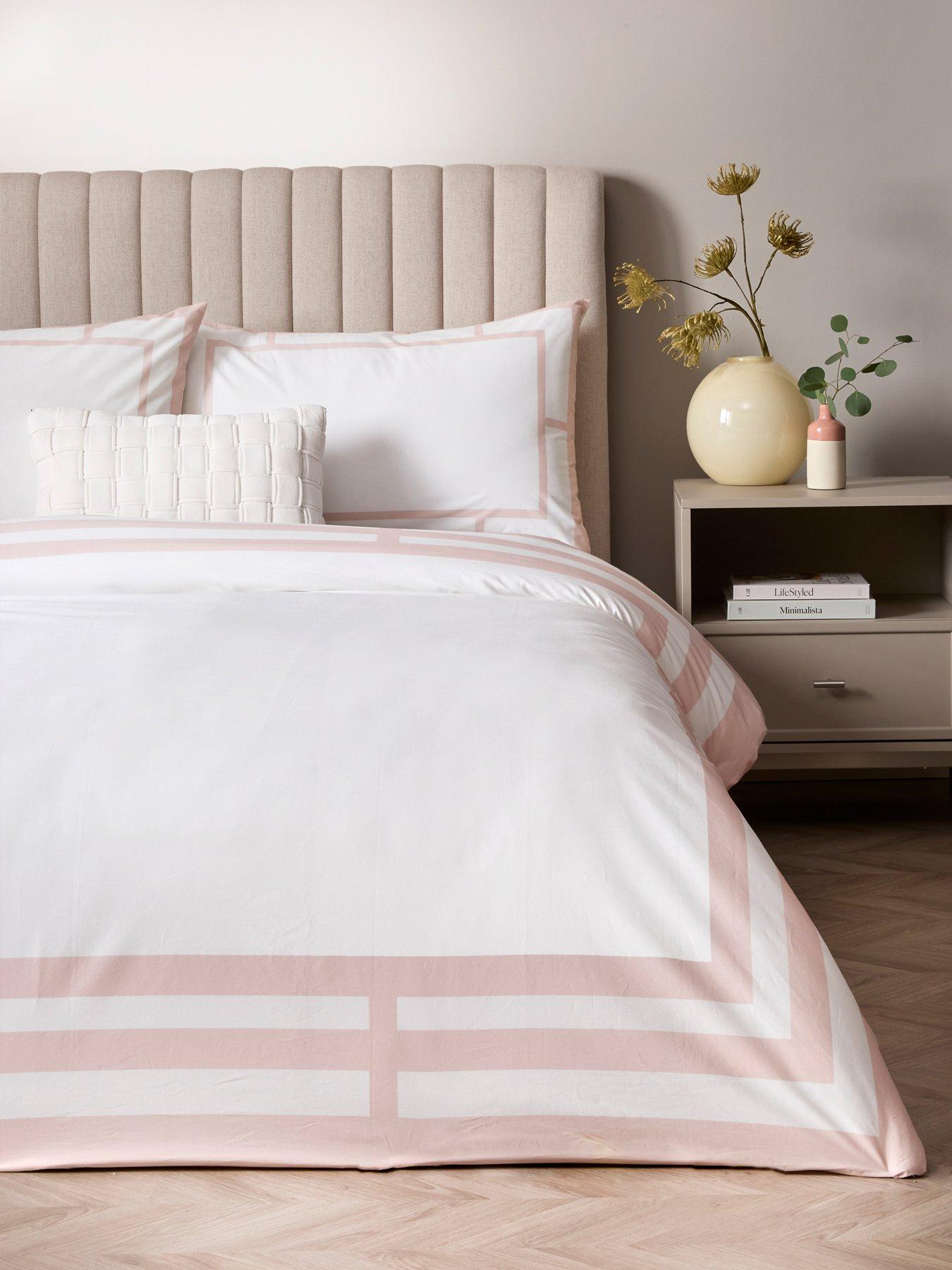The Very Collection Apollo Luxe Border 200 Thread Count Cotton Sateen Duvet Set