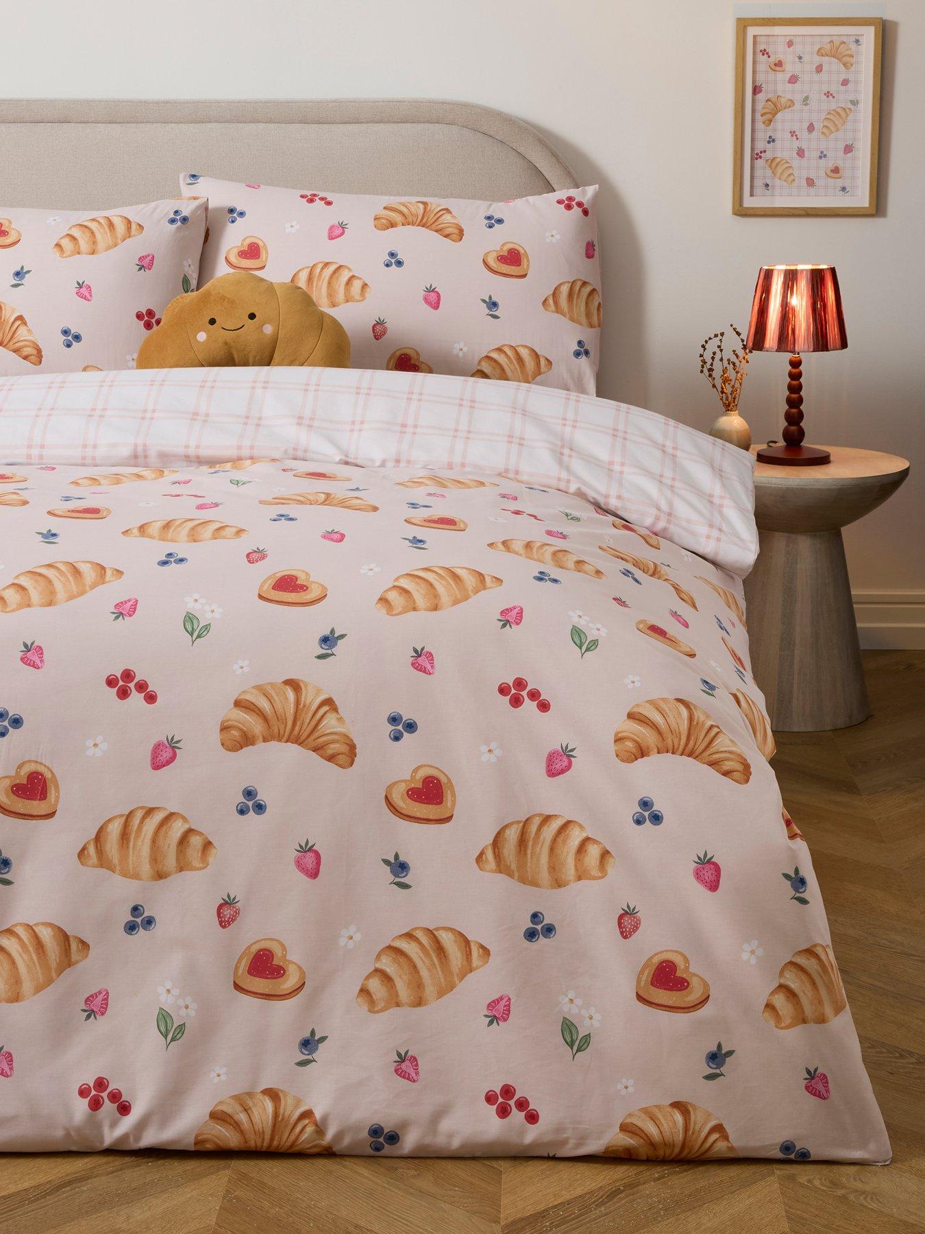 The Very Collection Croissant Printed Duvet Set