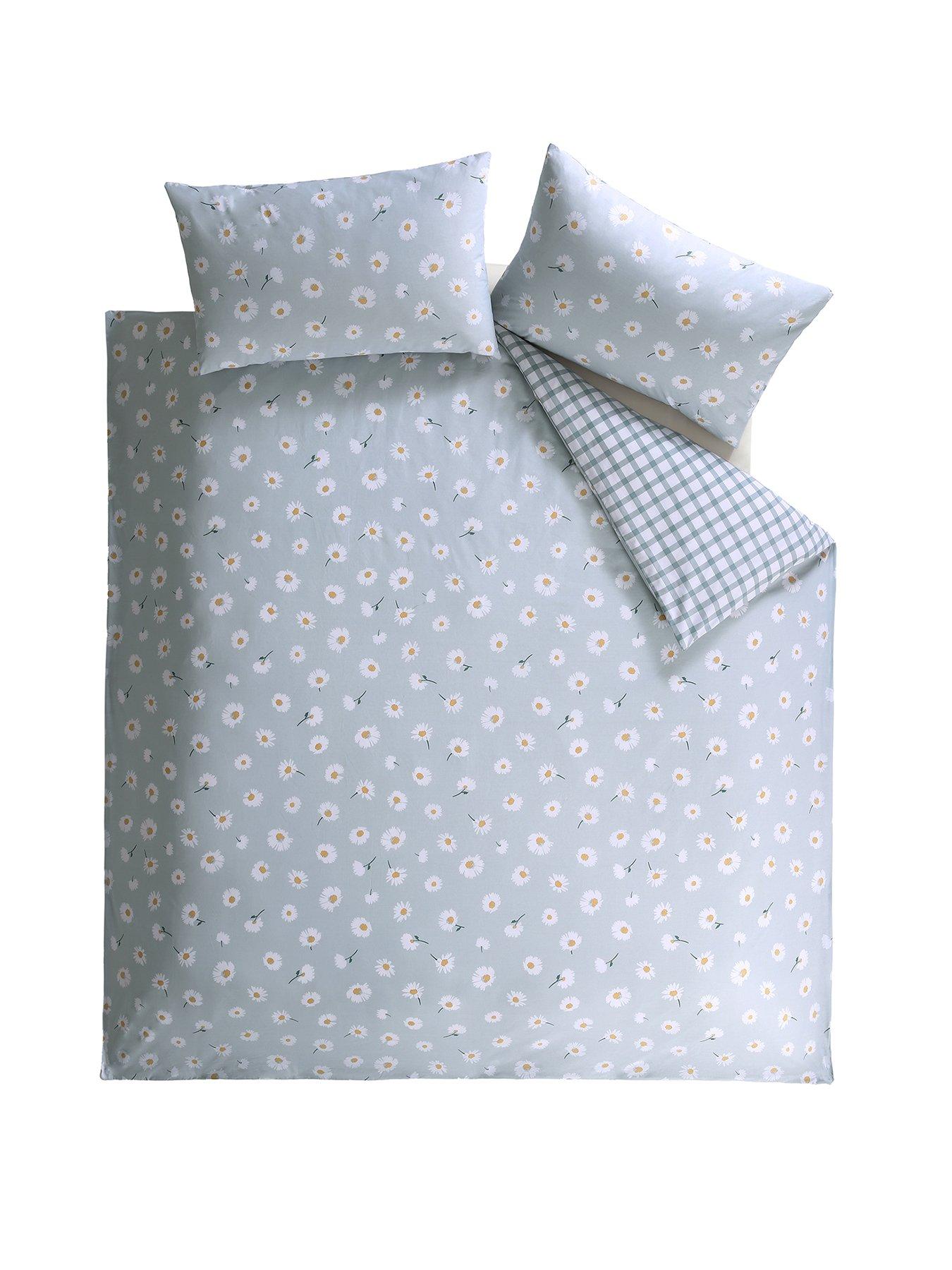 image of the-very-collection-spring-daisy-printed-duvet-set