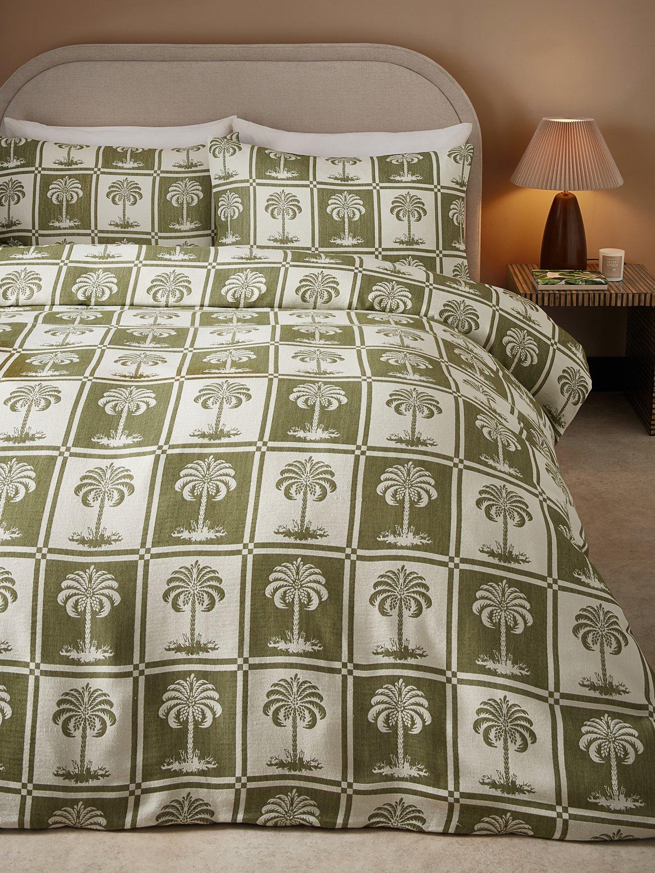 The Very Collection Havana Palm Jacquard Duvet Set