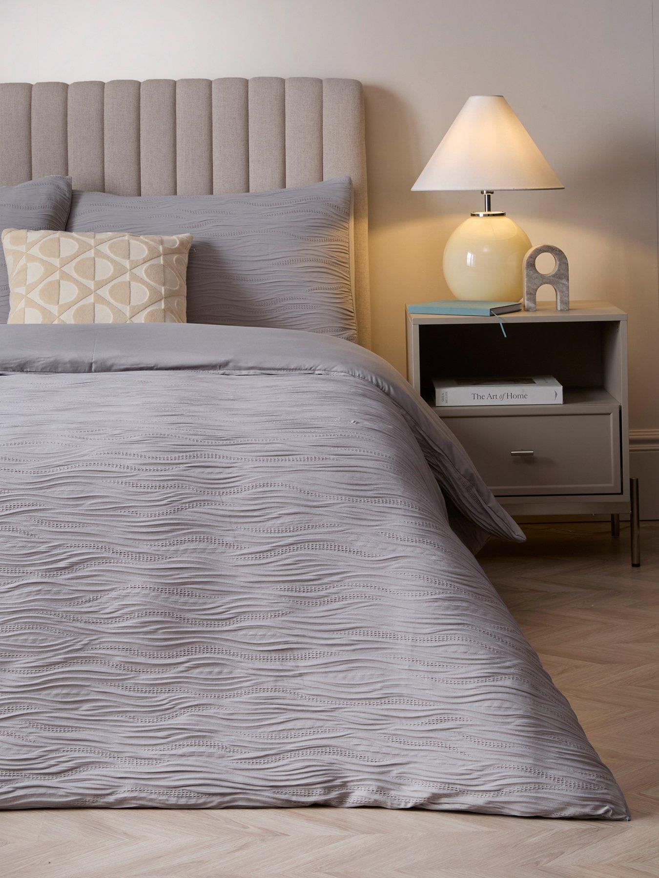 Image 1 of 5 of The Very Collection Textured Wave Jacquard Duvet Set