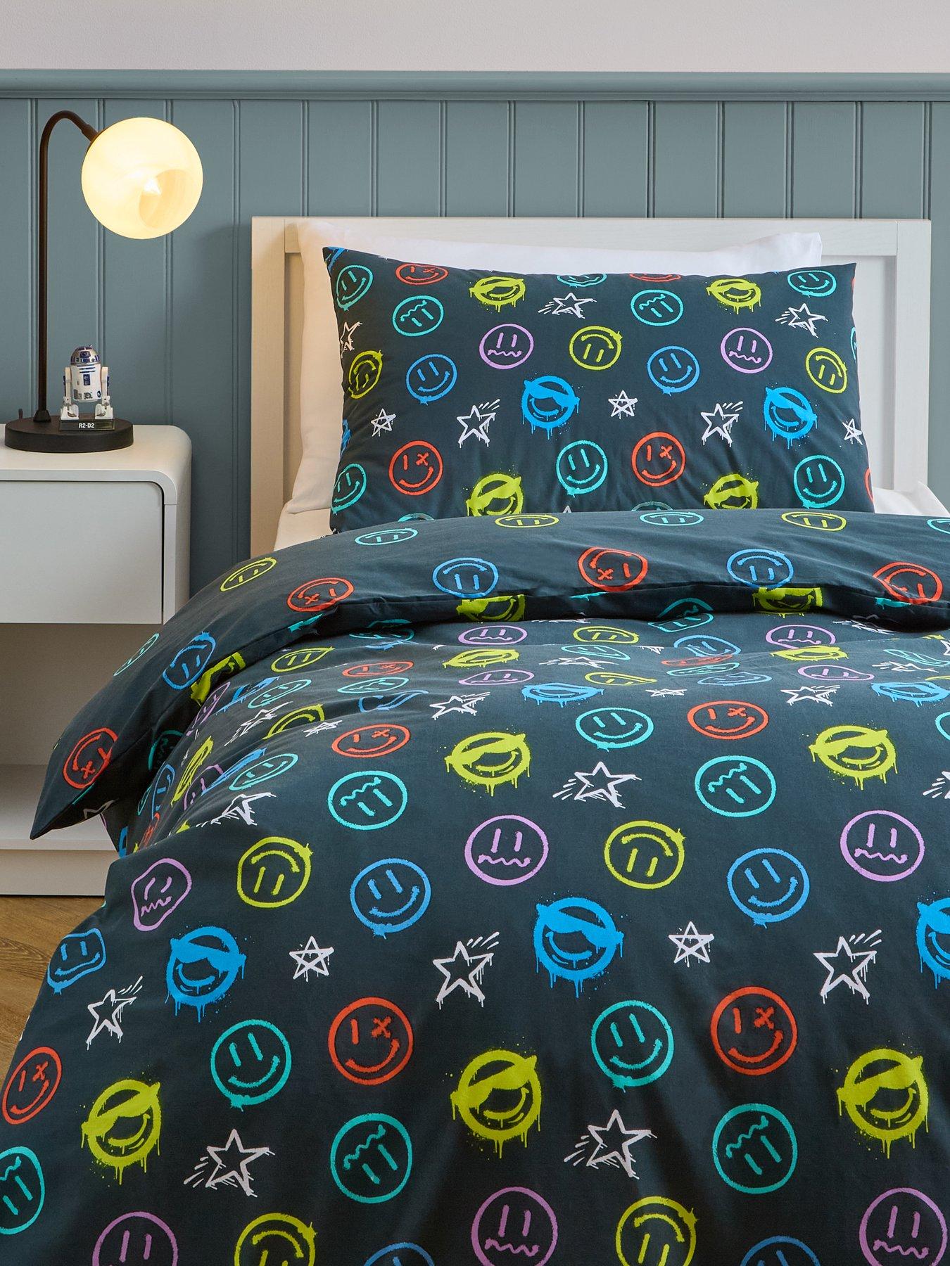 The Very Collection Graffiti Print Duvet Set