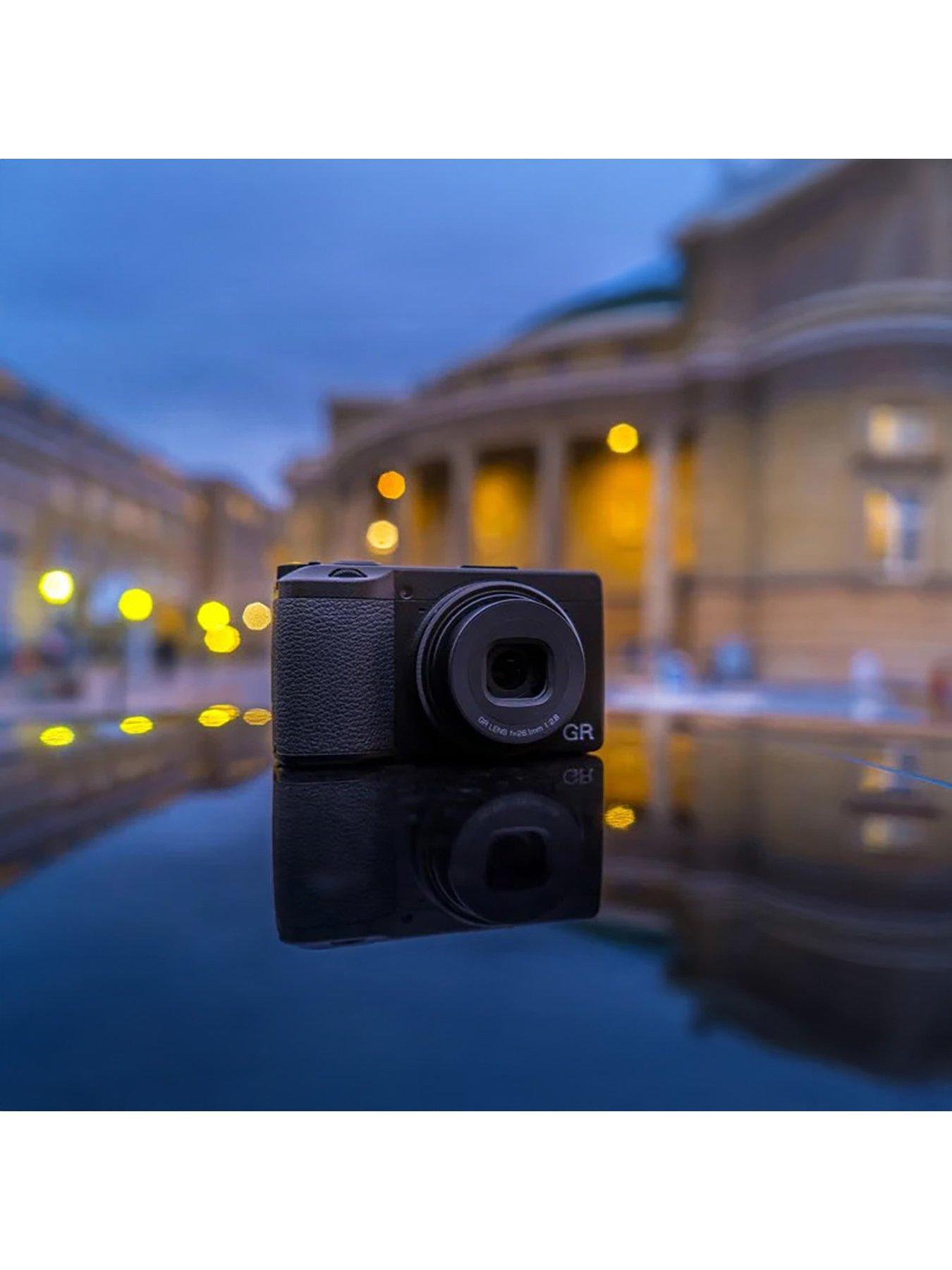  image of ricoh-gr-iiix-hdf-camera-with-highlight-diffusion-filternbsp24mpnbsp40mm