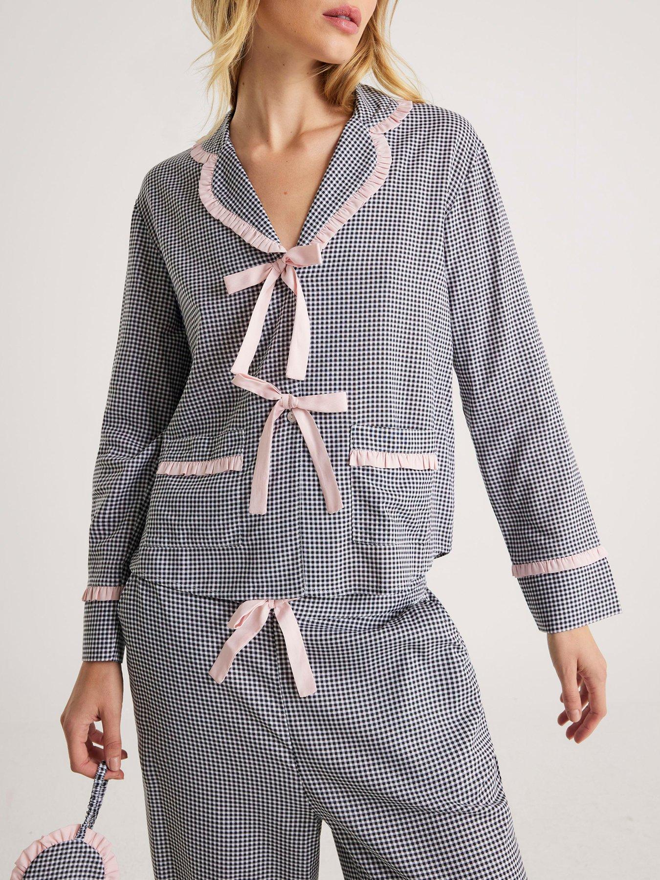 Image 4 of 4 of River Island Long Sleeve Frill Collar Gingham Set - Black