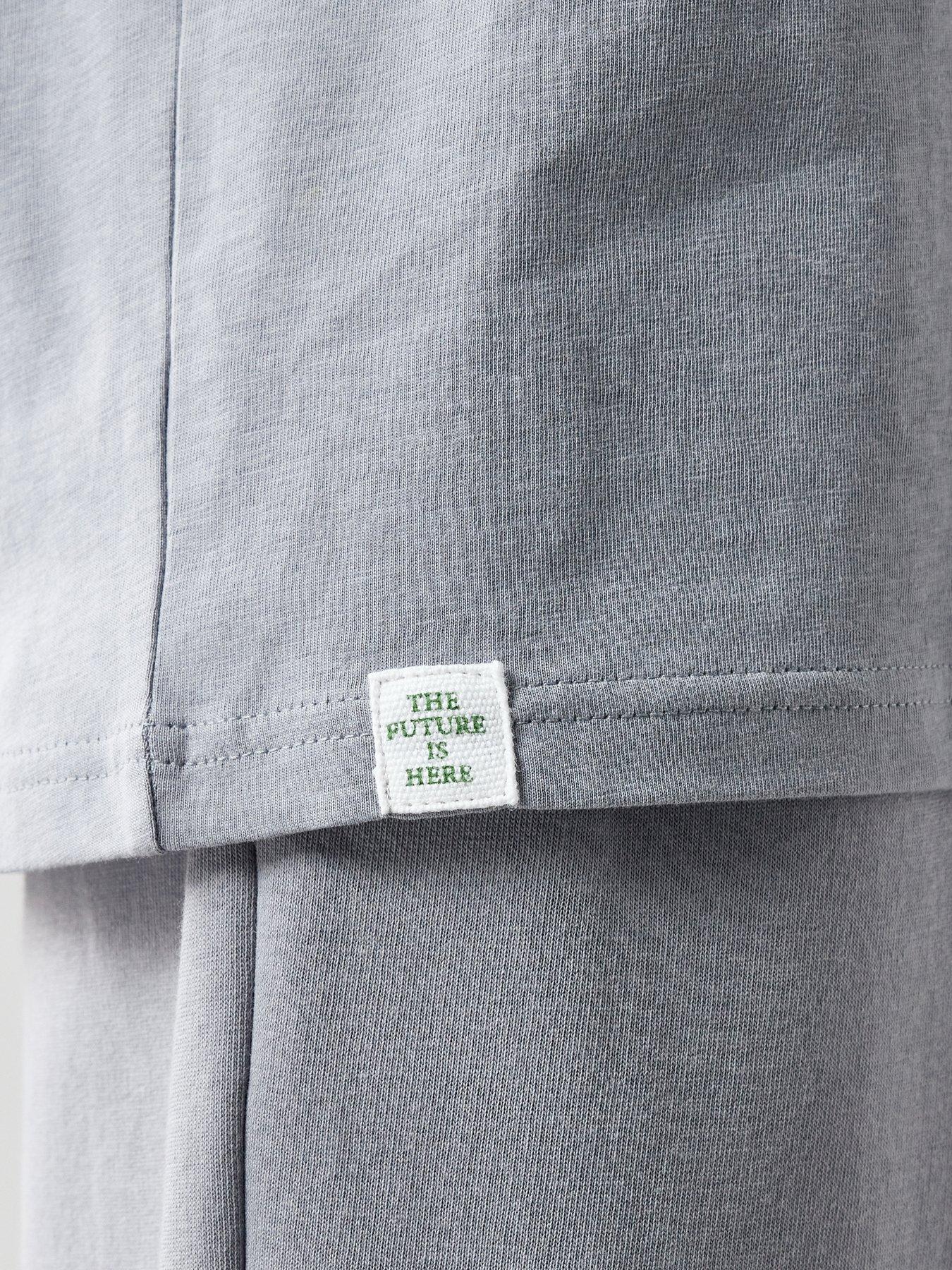 Image 4 of 6 of The Very Collection Boys Monaco T-shirt And Joggers Set - Grey