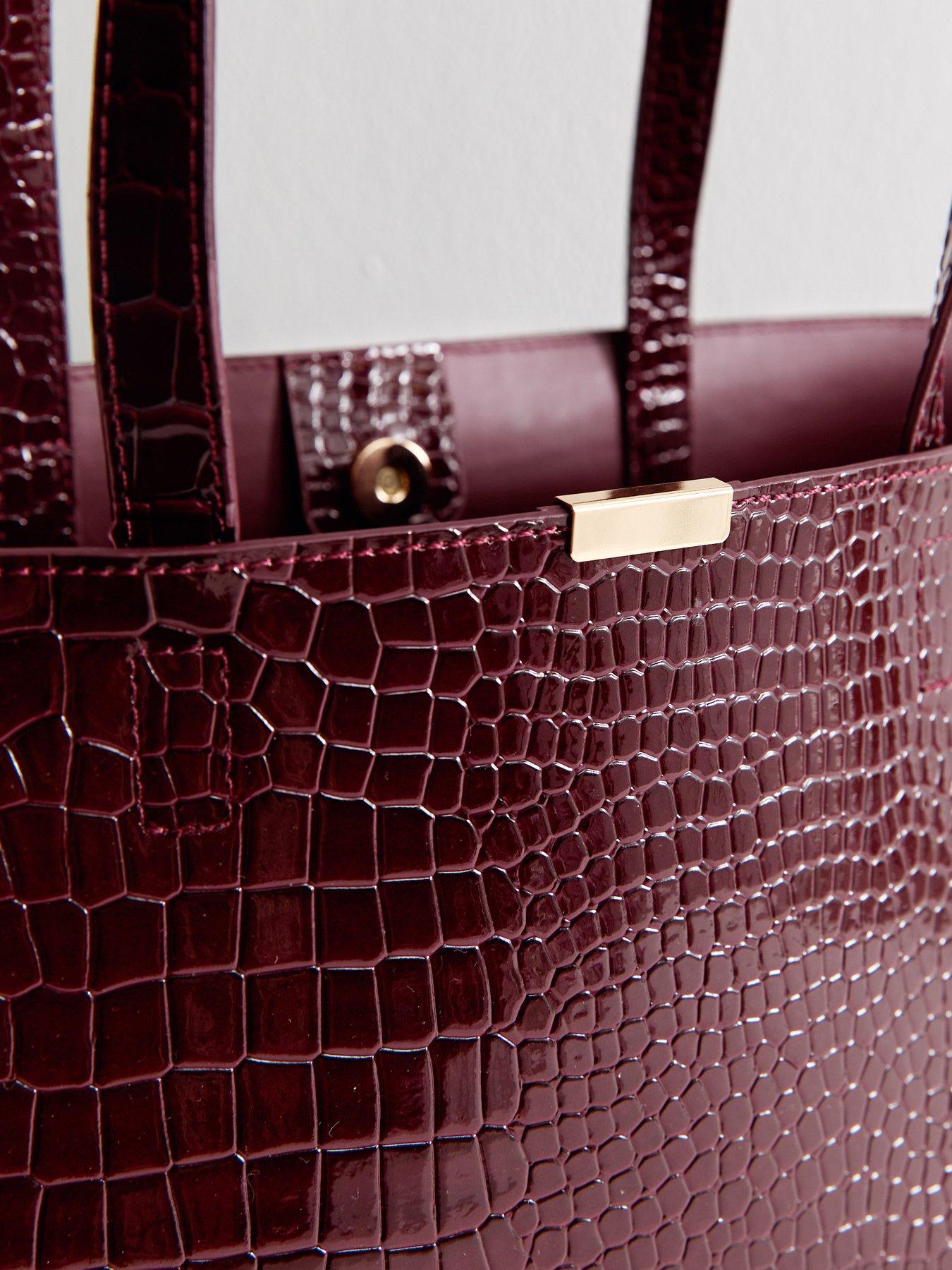  image of new-look-faux-patent-leather-crocodile-effect-tote-red