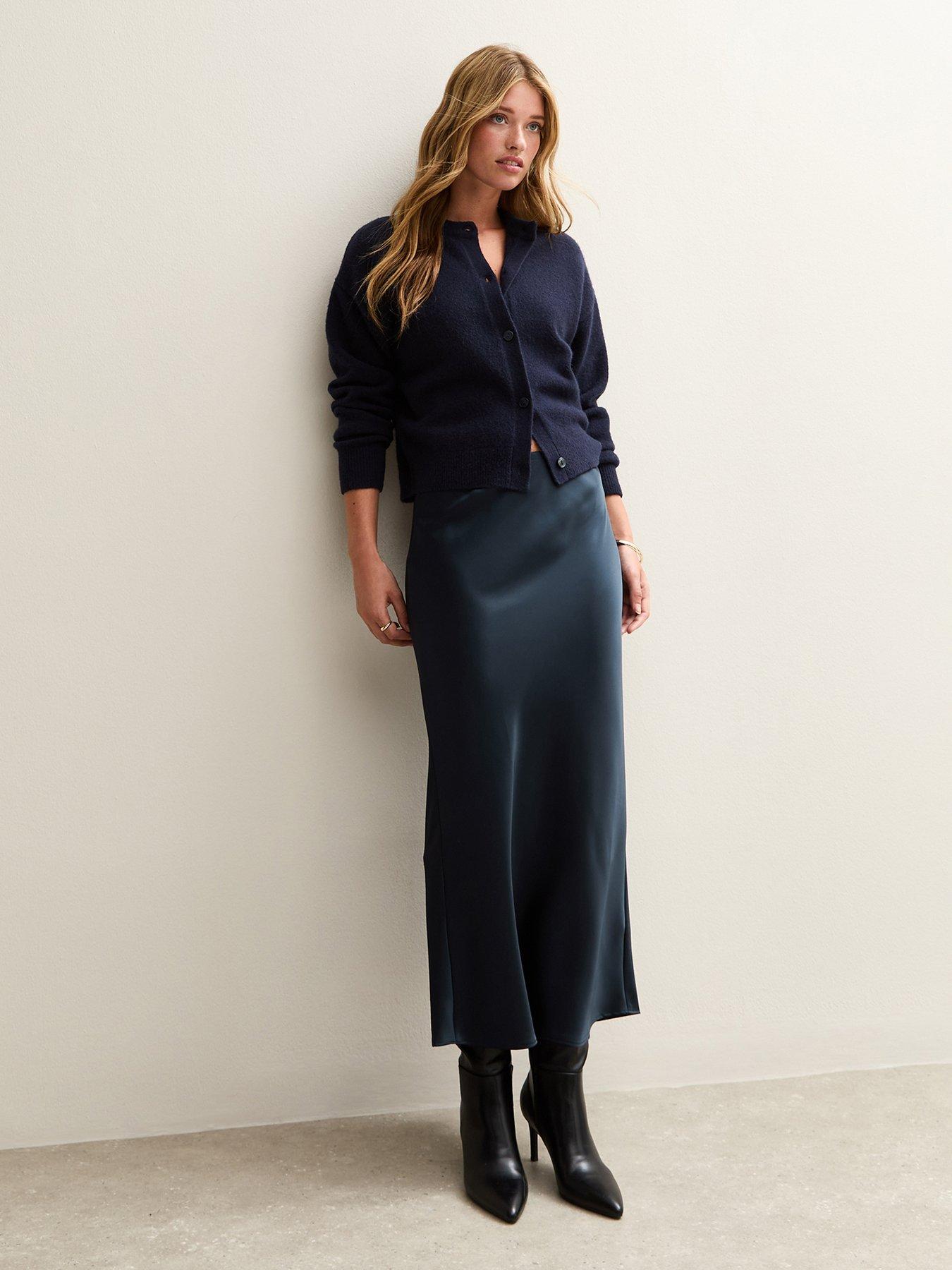 Image 3 of 4 of New Look Satin Bias Cut Midi Skirt - Navy