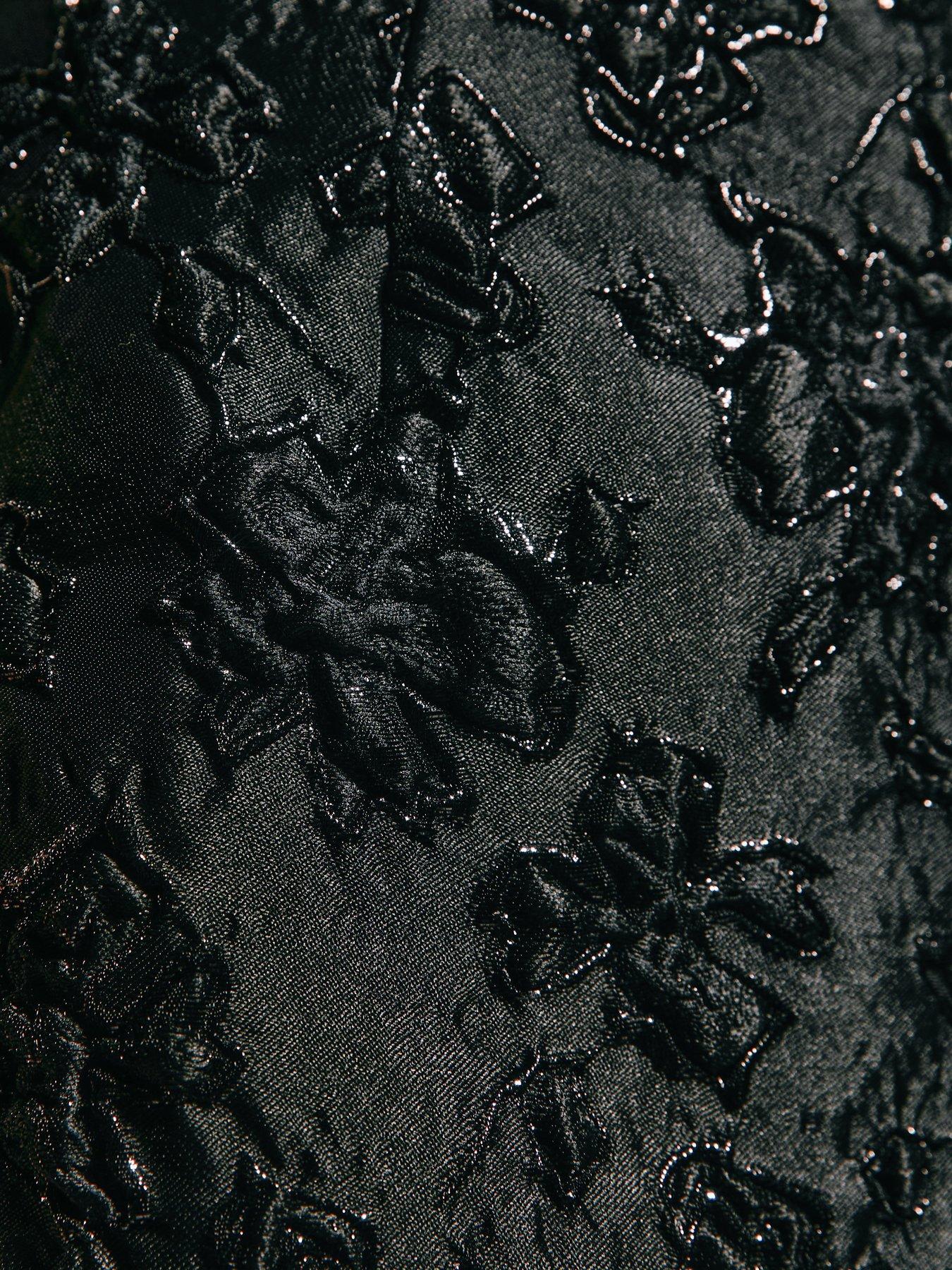 Image 5 of 5 of New Look Floral Jacquard Sparkle Mini Skirt - Black