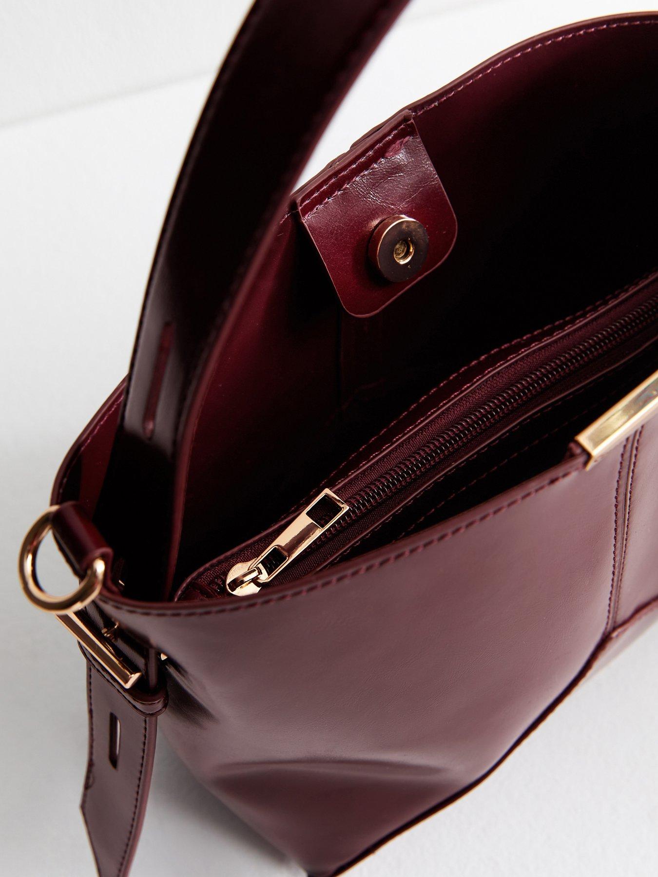 Image 5 of 5 of New Look Dark Burgundy High Shine Panelled Bucket Bag