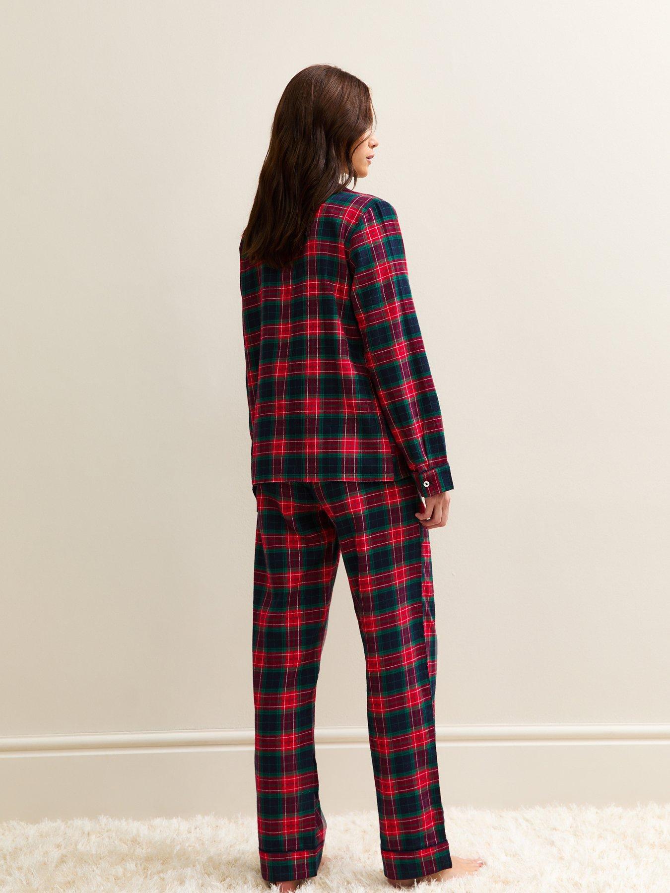 Image 2 of 6 of New Look Woven Check Pattern Revere Collar Pyjama Set - Red