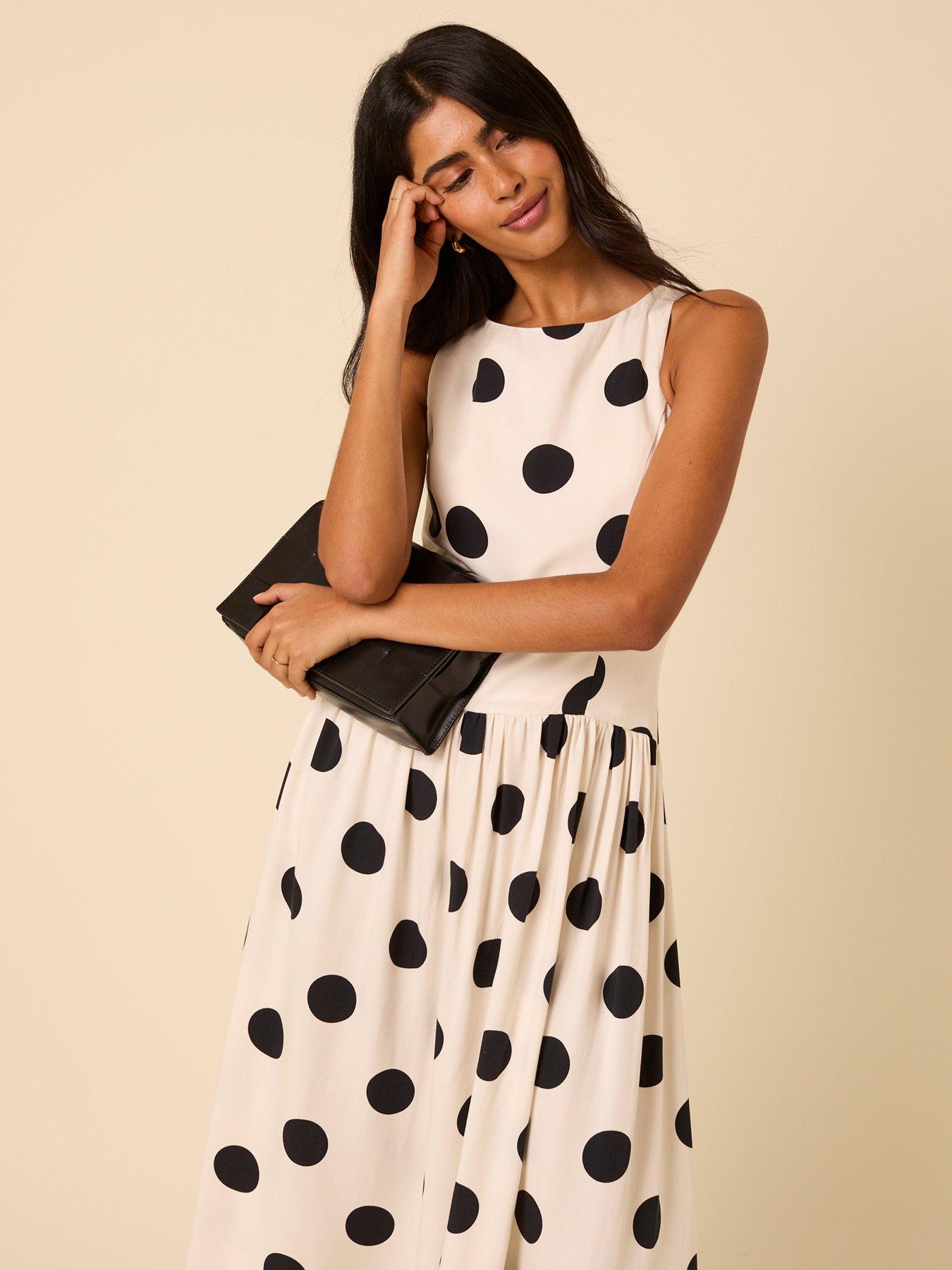 Image 4 of 5 of Nobodys Child Polka Dot Kyla Midi Dress - White