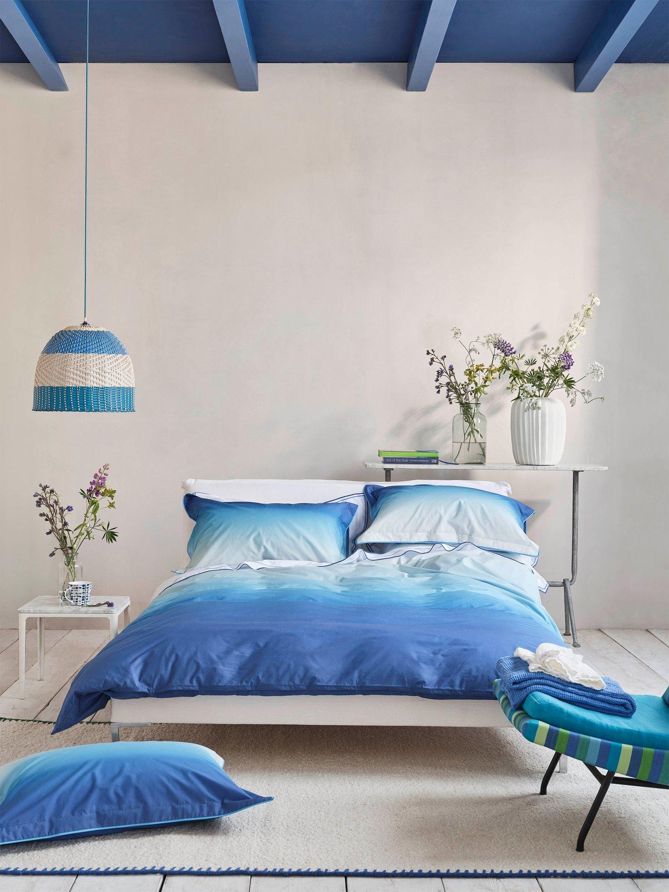 designers-guild-savoie-100-cotton-quilt-set-cobalt-blue