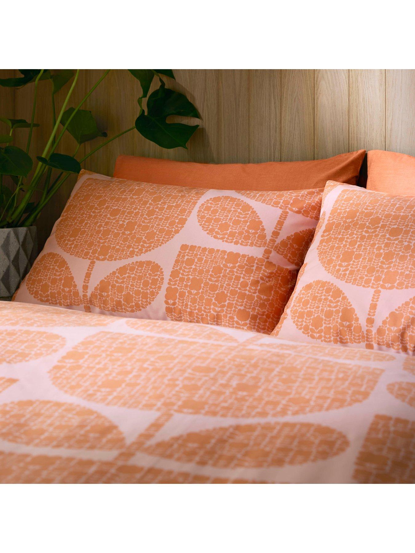 Image 3 of 4 of Orla Kiely Block Garden 100% Cotton Super King Quilt Set 260cm X 220cm