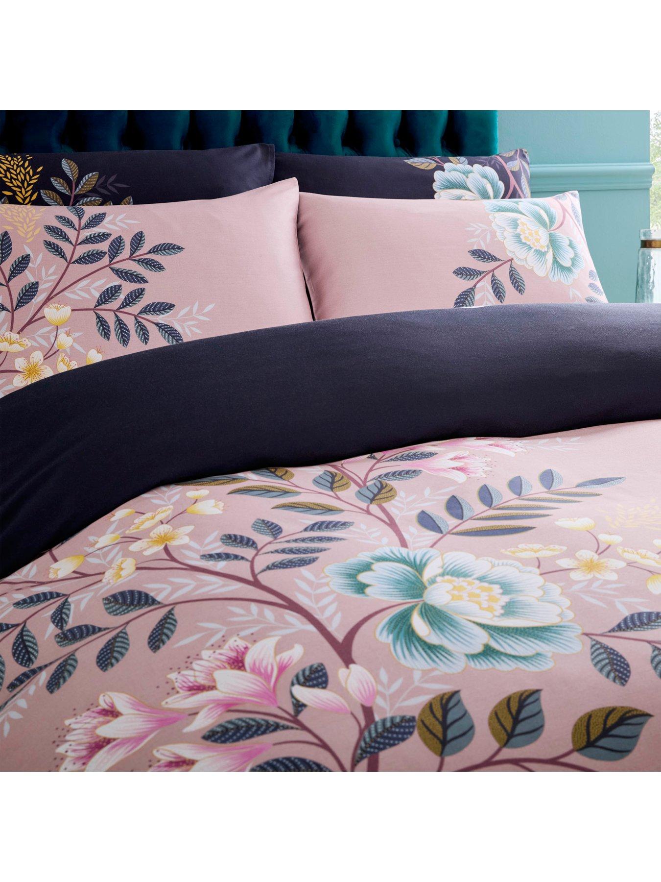 Image 3 of 7 of Sara Miller Oriental Blossom 100% Cotton Super King Quilt Set 260cm X 220cm