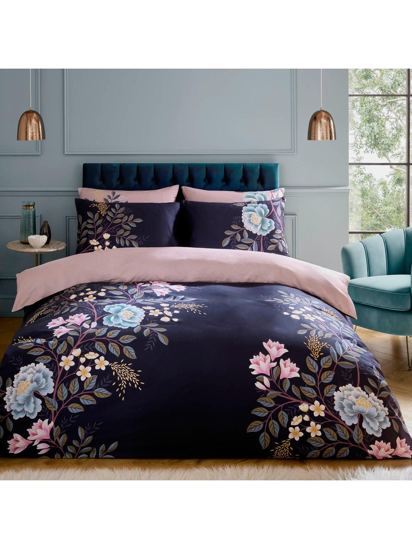 Image 7 of 7 of Sara Miller Oriental Blossom 100% Cotton Super King Quilt Set 260cm X 220cm