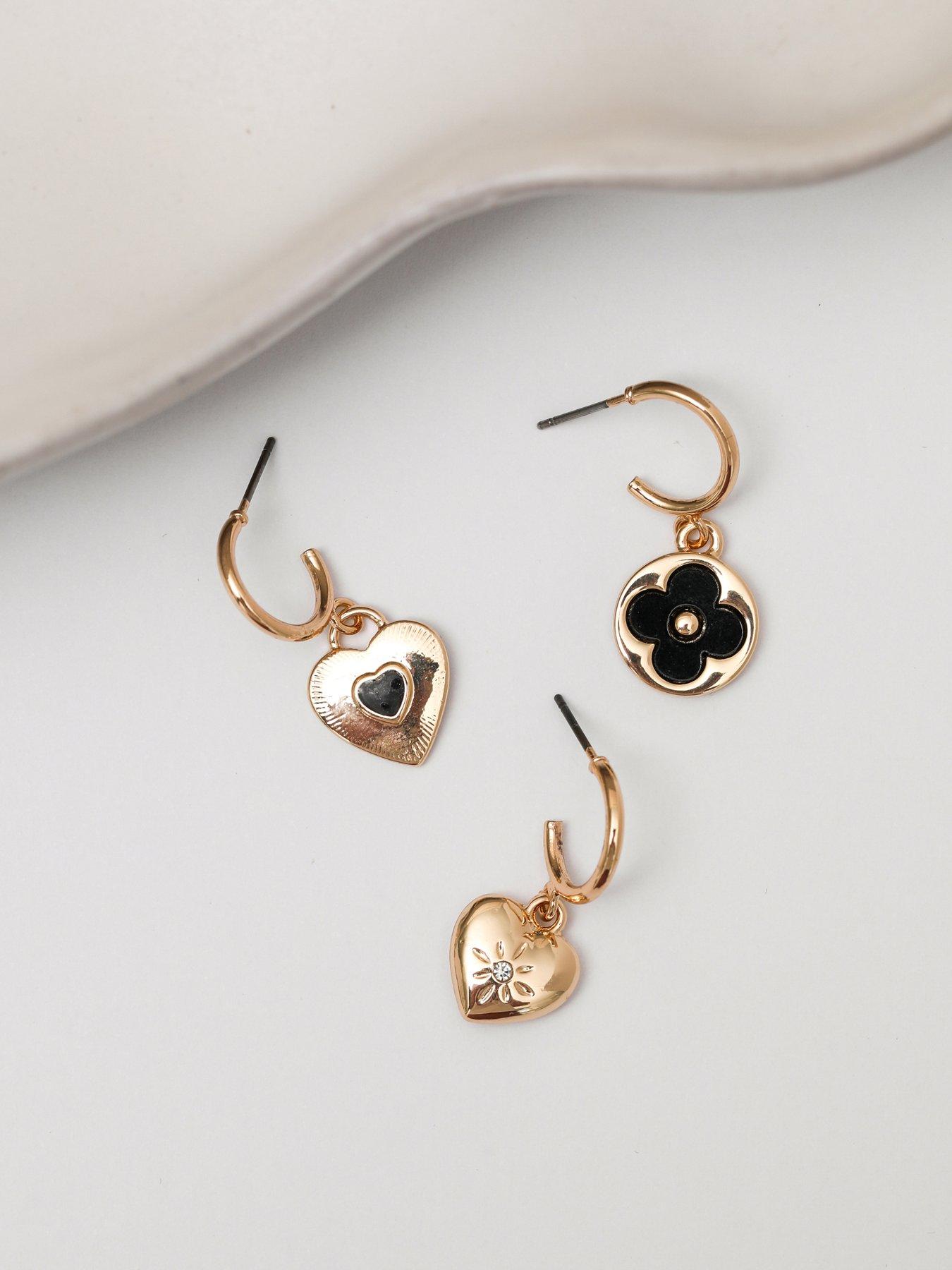 Image 3 of 3 of Mood Gold Jet Heart &amp; Clover Huggie Charm Earrings - Pack Of 3