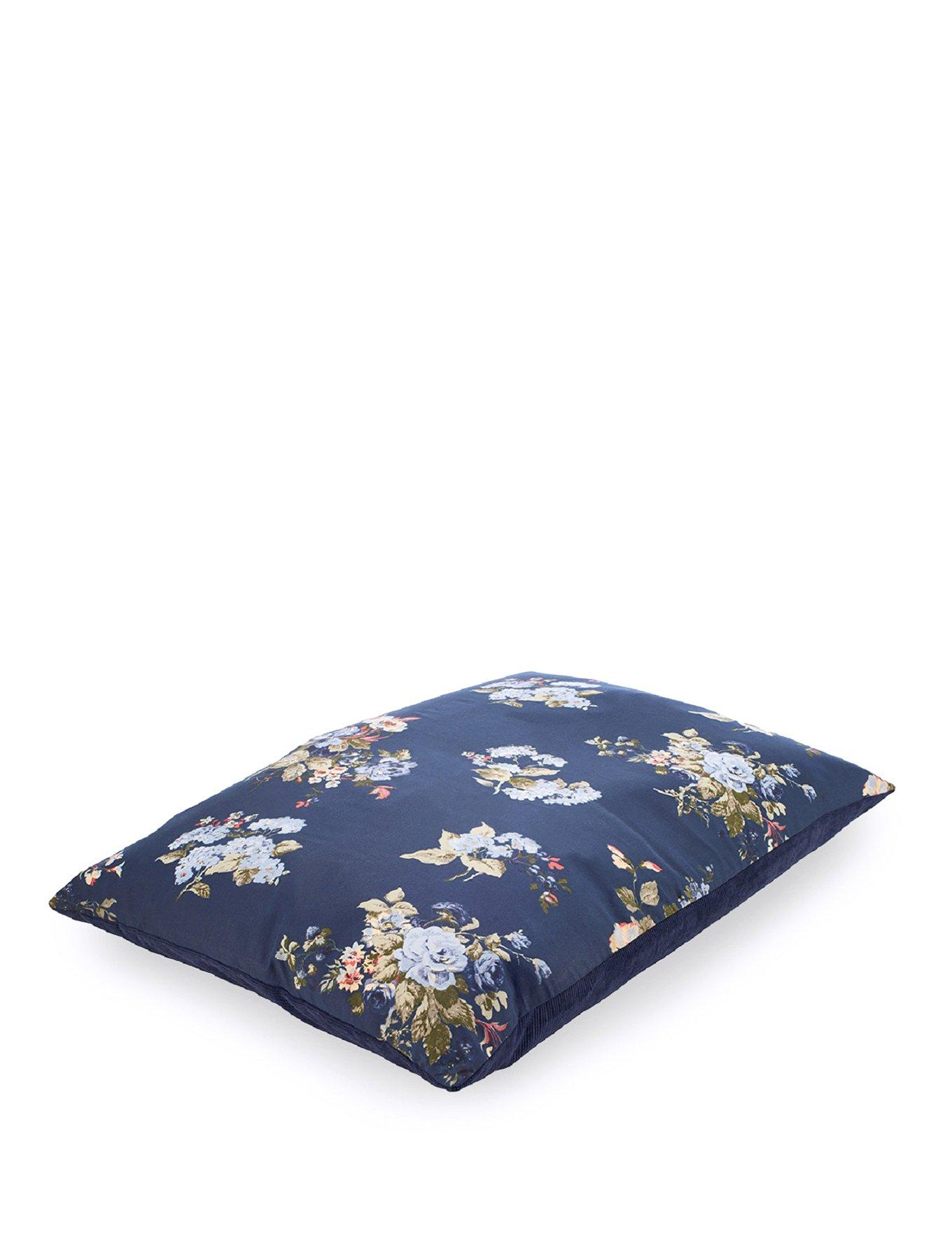 Image 2 of 5 of Laura Ashley Rosemore Deep Mattress Dog Bed