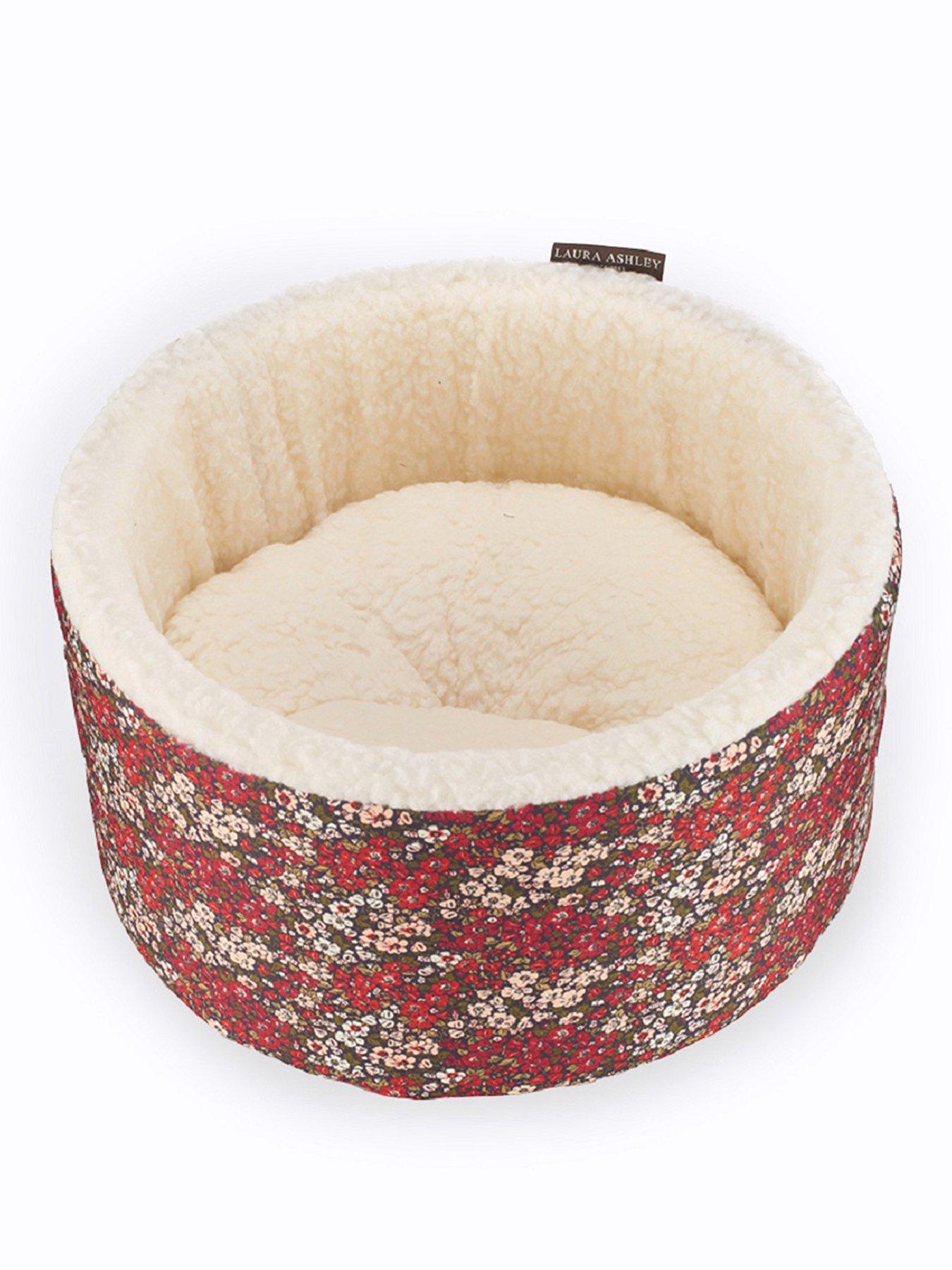 Image 2 of 4 of Laura Ashley Libby Cat Cosy Bed