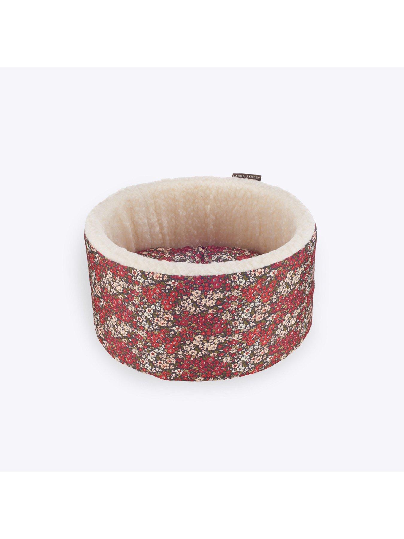 Image 3 of 4 of Laura Ashley Libby Cat Cosy Bed
