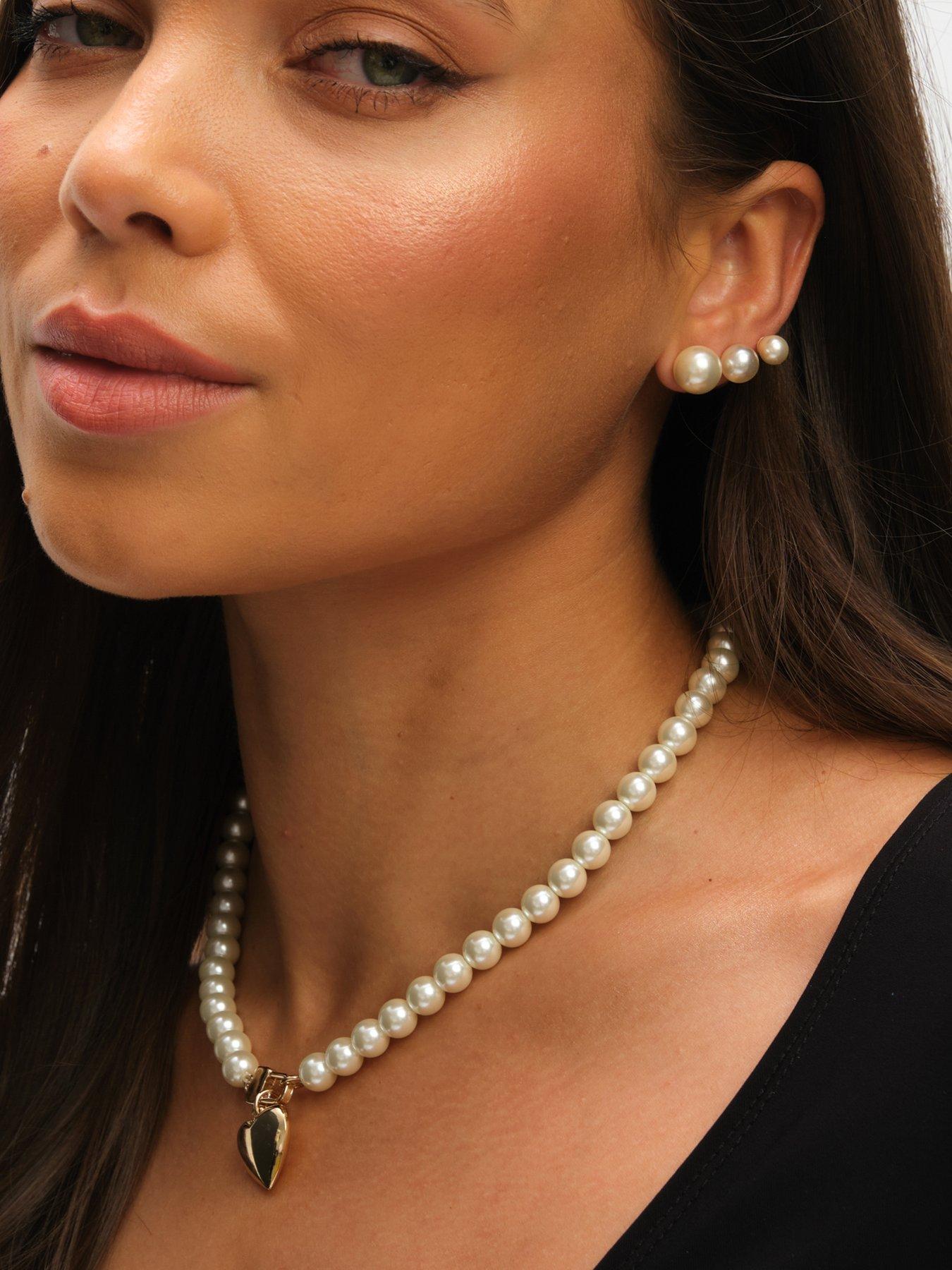 Image 2 of 3 of Mood Cream Pearl &amp; Gold Polished Padlock Short Necklace