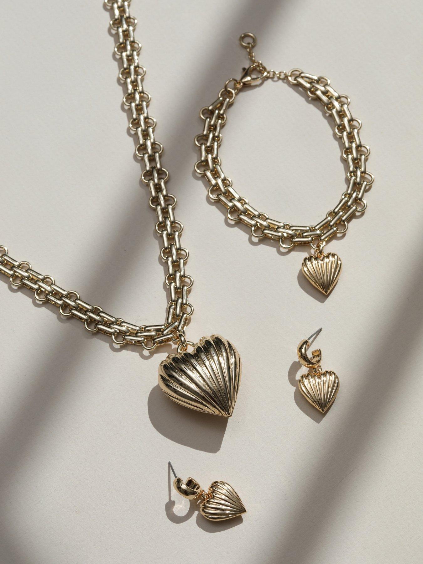 Image 2 of 2 of Mood GOLD RIDGED HEART BRACELET