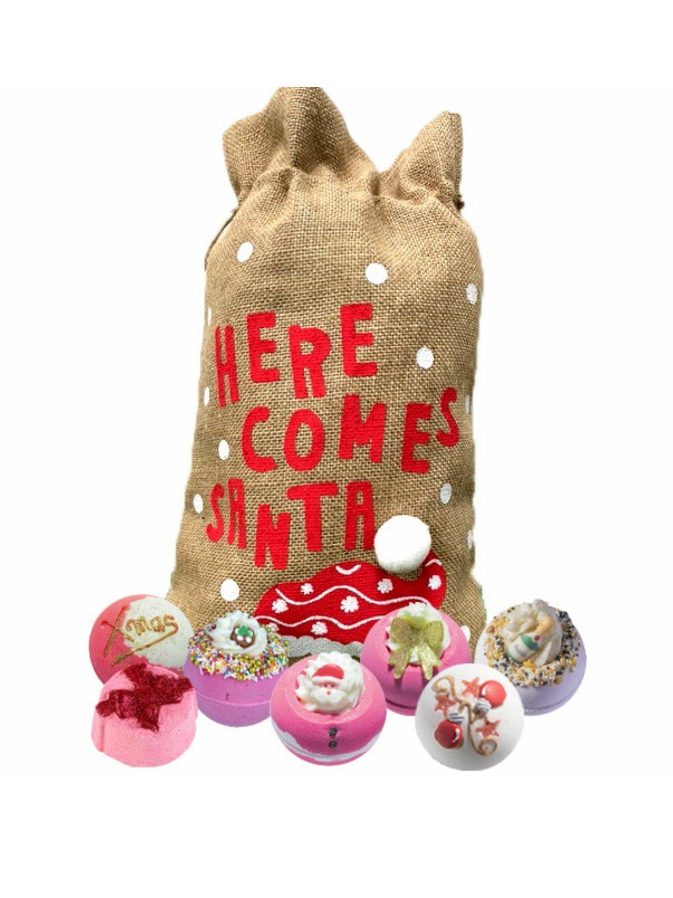 undefined Here Comes Santa Sack Set