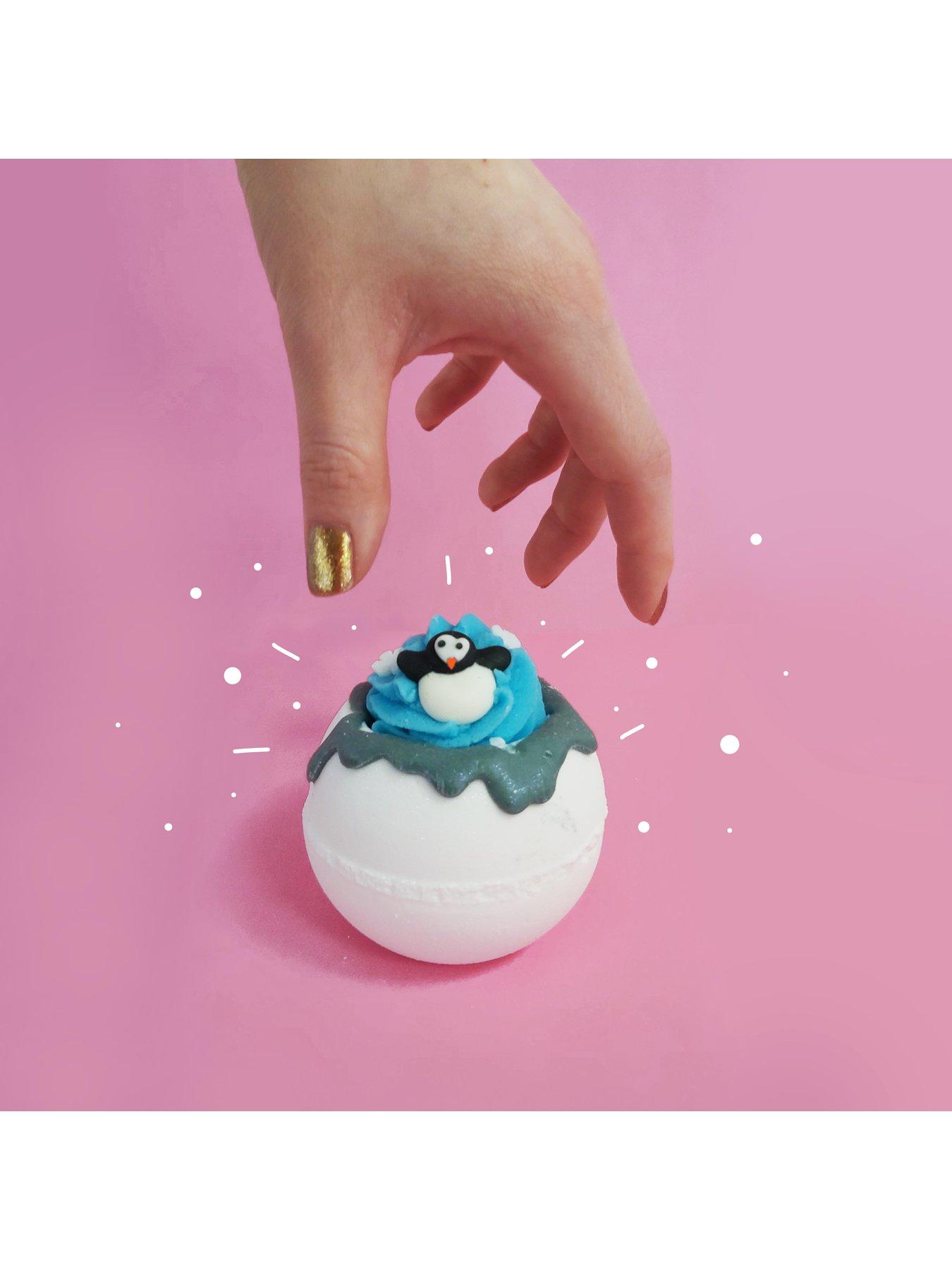 Image 4 of 4 of Bomb Cosmetics Jumbo Cracker Trio
