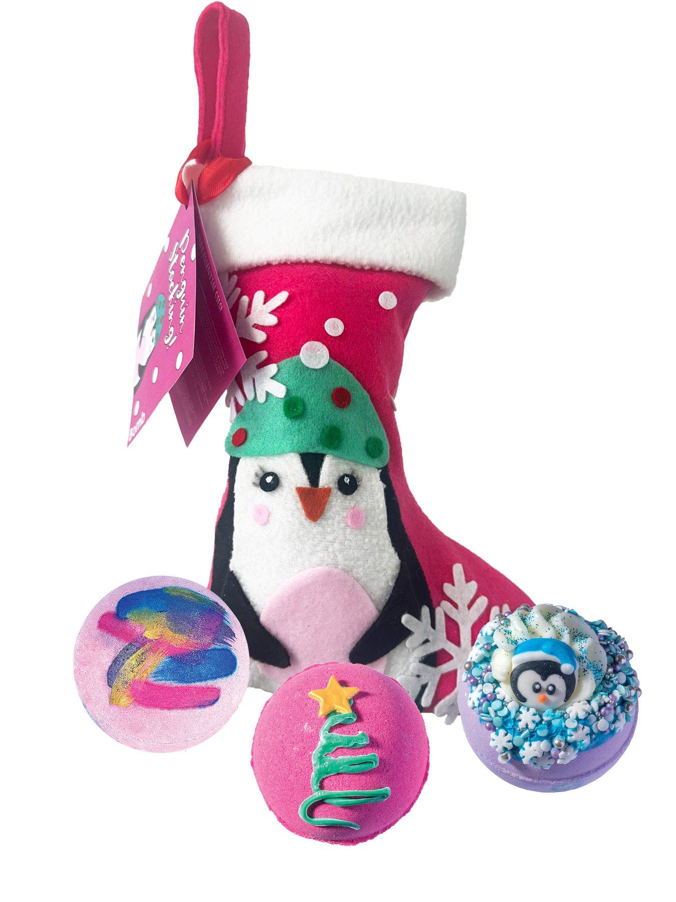 Image 2 of 3 of Bomb Cosmetics Gonk & Penguin Stocking Duo