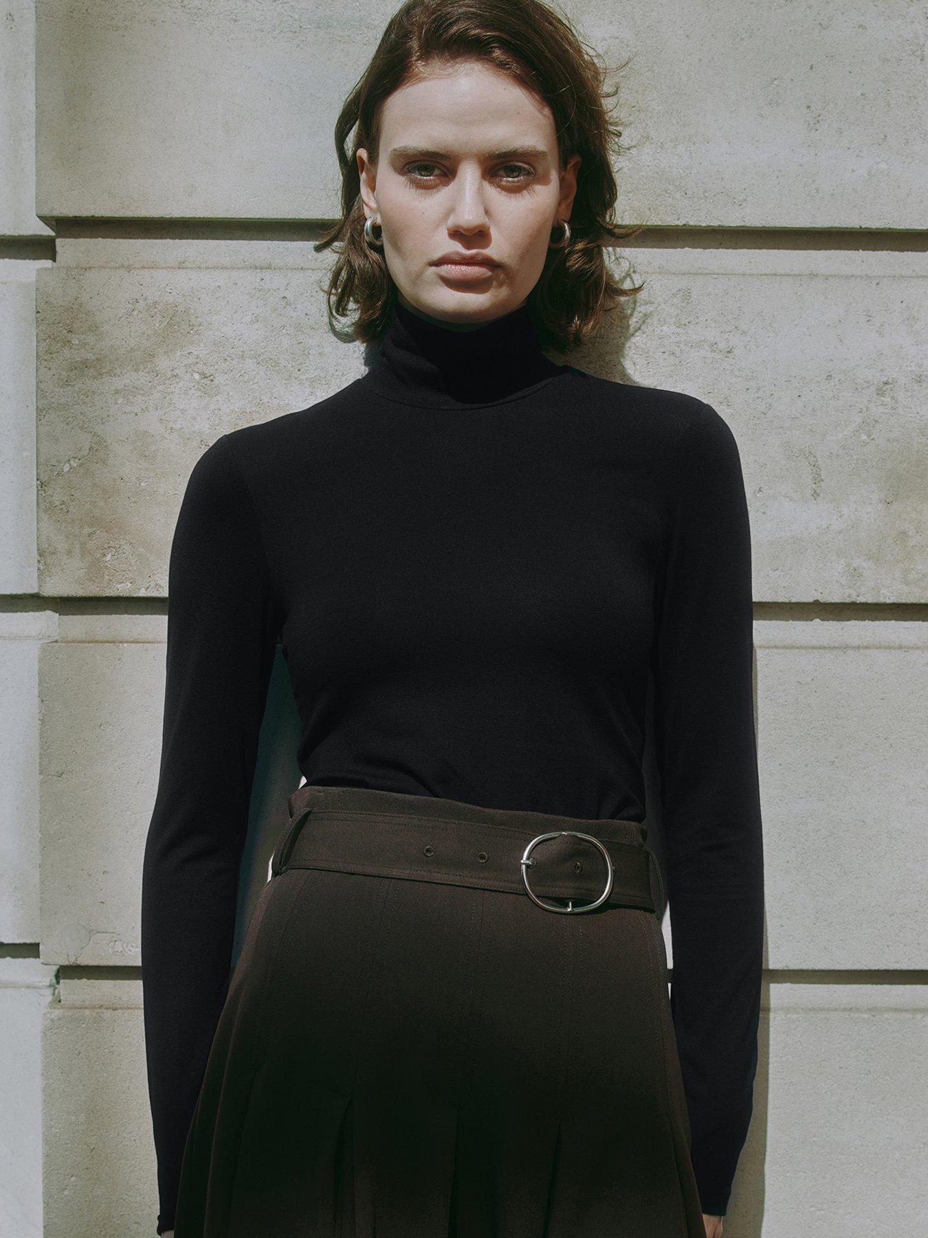 undefined Turtle Neck Top - Black