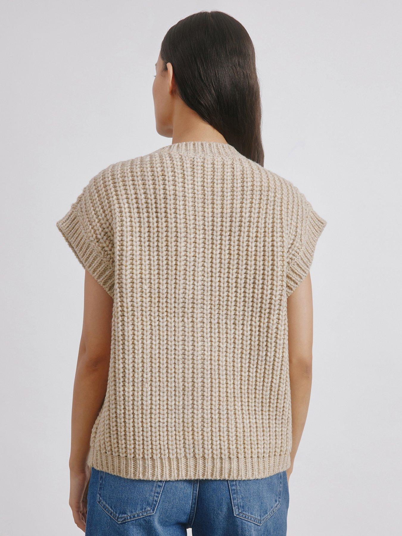 Image 2 of 4 of Albaray Chunky Rib Waistcoat - Beige