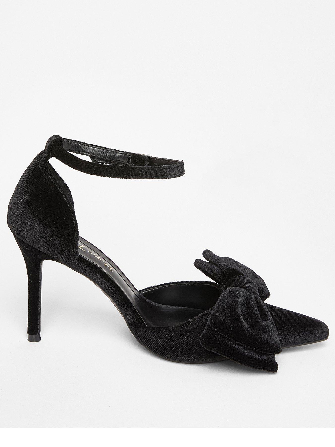  image of quiz-wide-fit-black-velvet-bow-court-heels