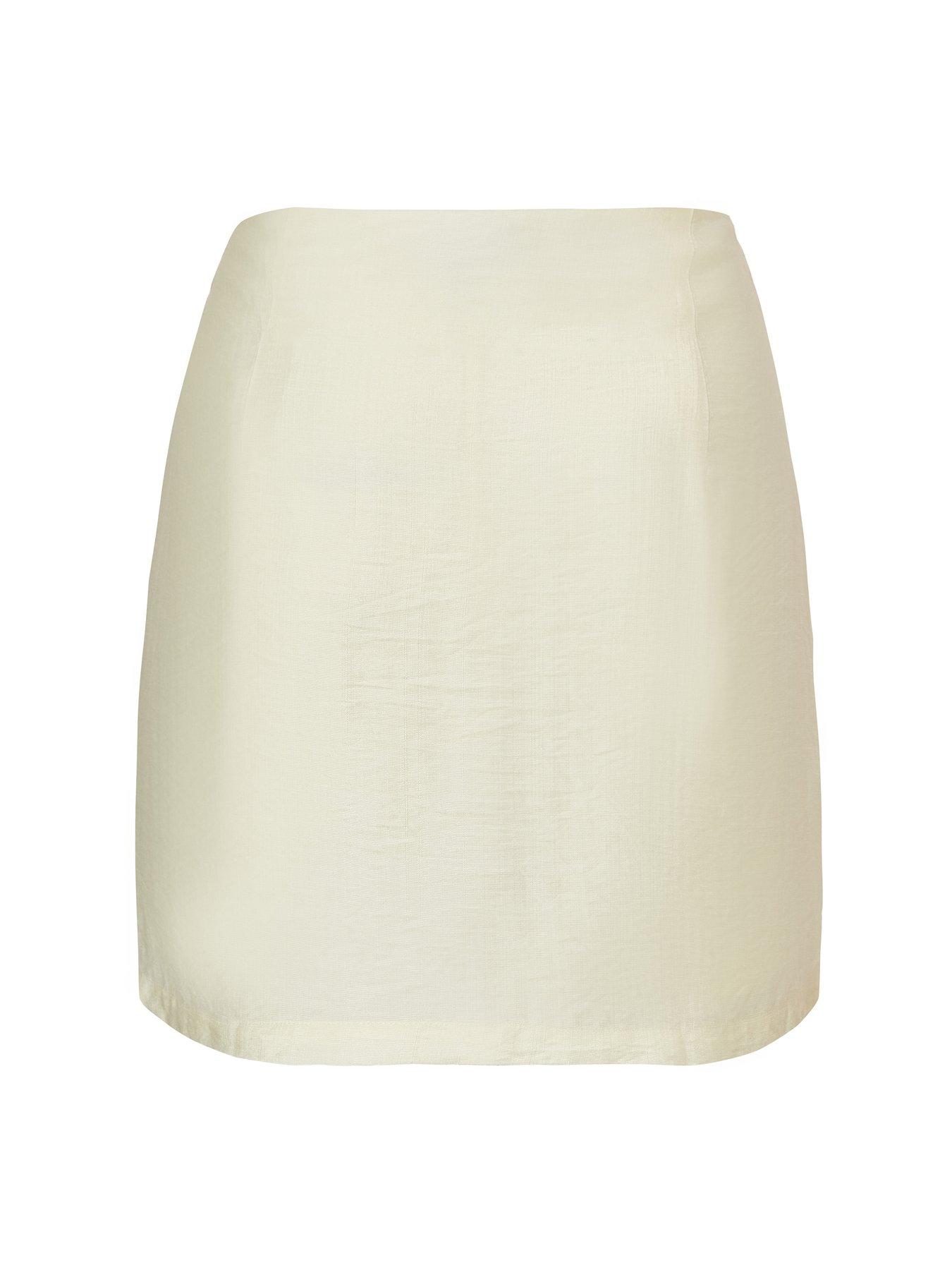 Image 5 of 6 of Quiz Stone Embroidered Mini Skirt