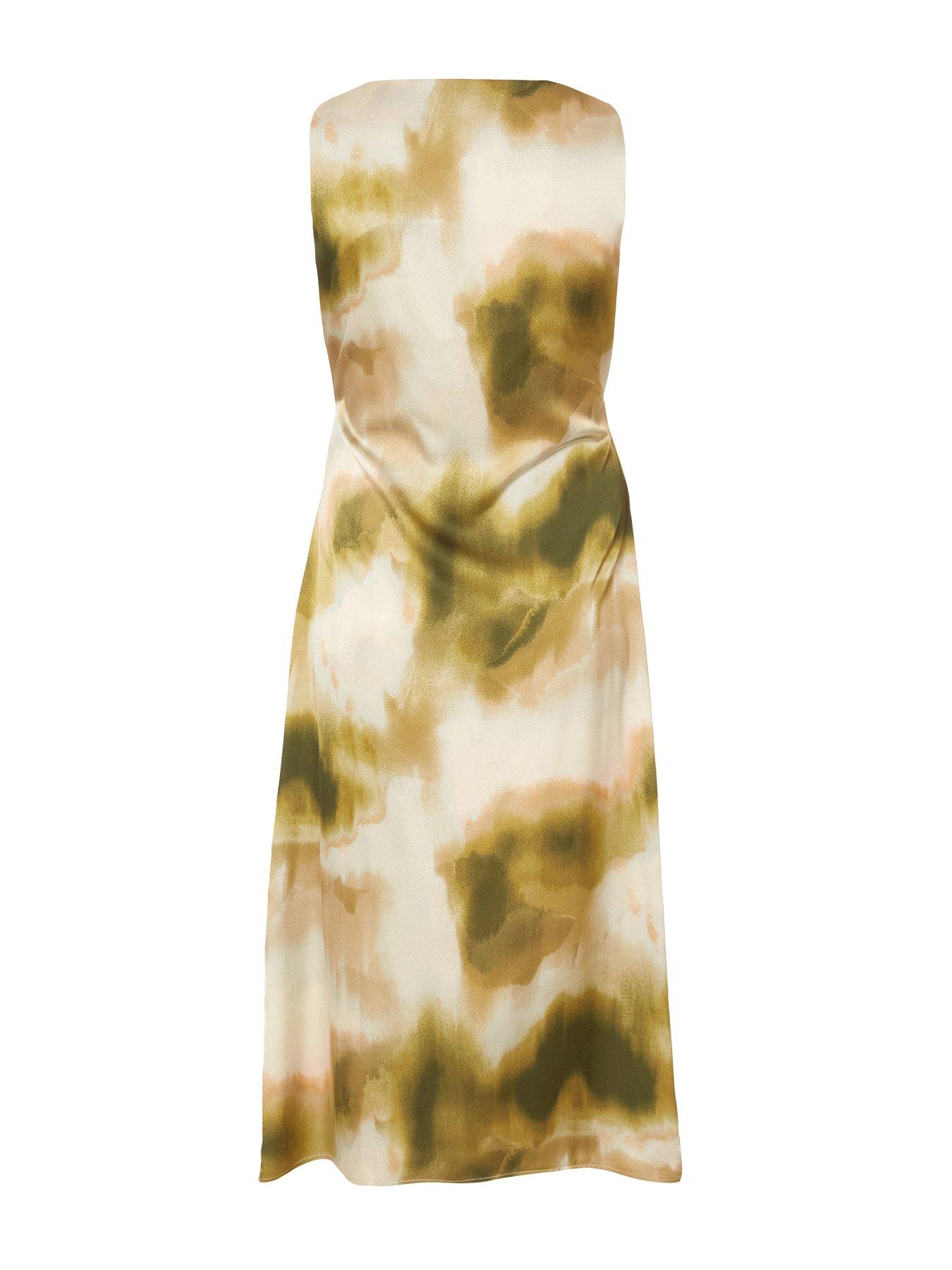 Image 5 of 6 of Quiz Curve Khaki Satin Marble Midaxi Dress