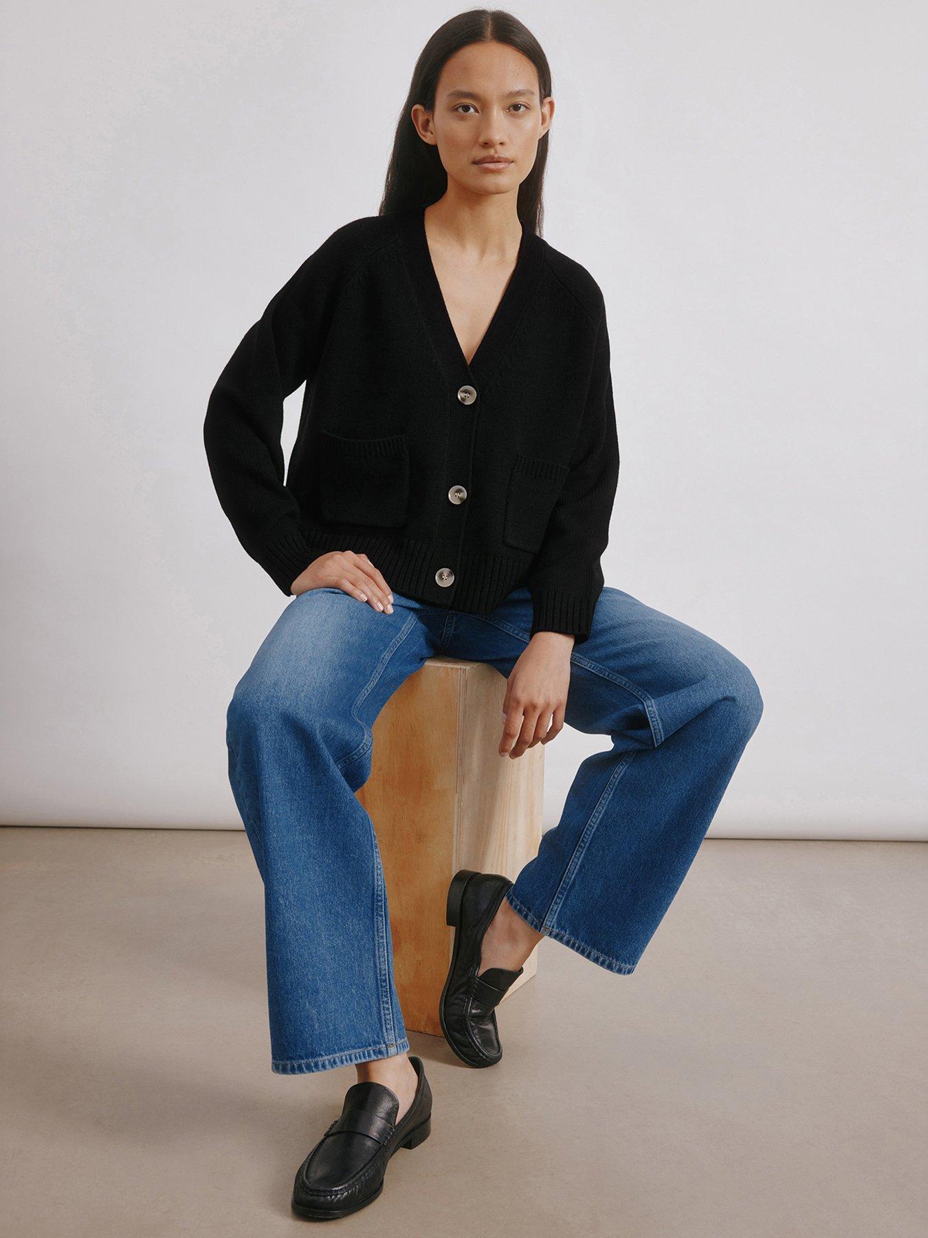 albaray-relaxed-v-neck-cardi-black
