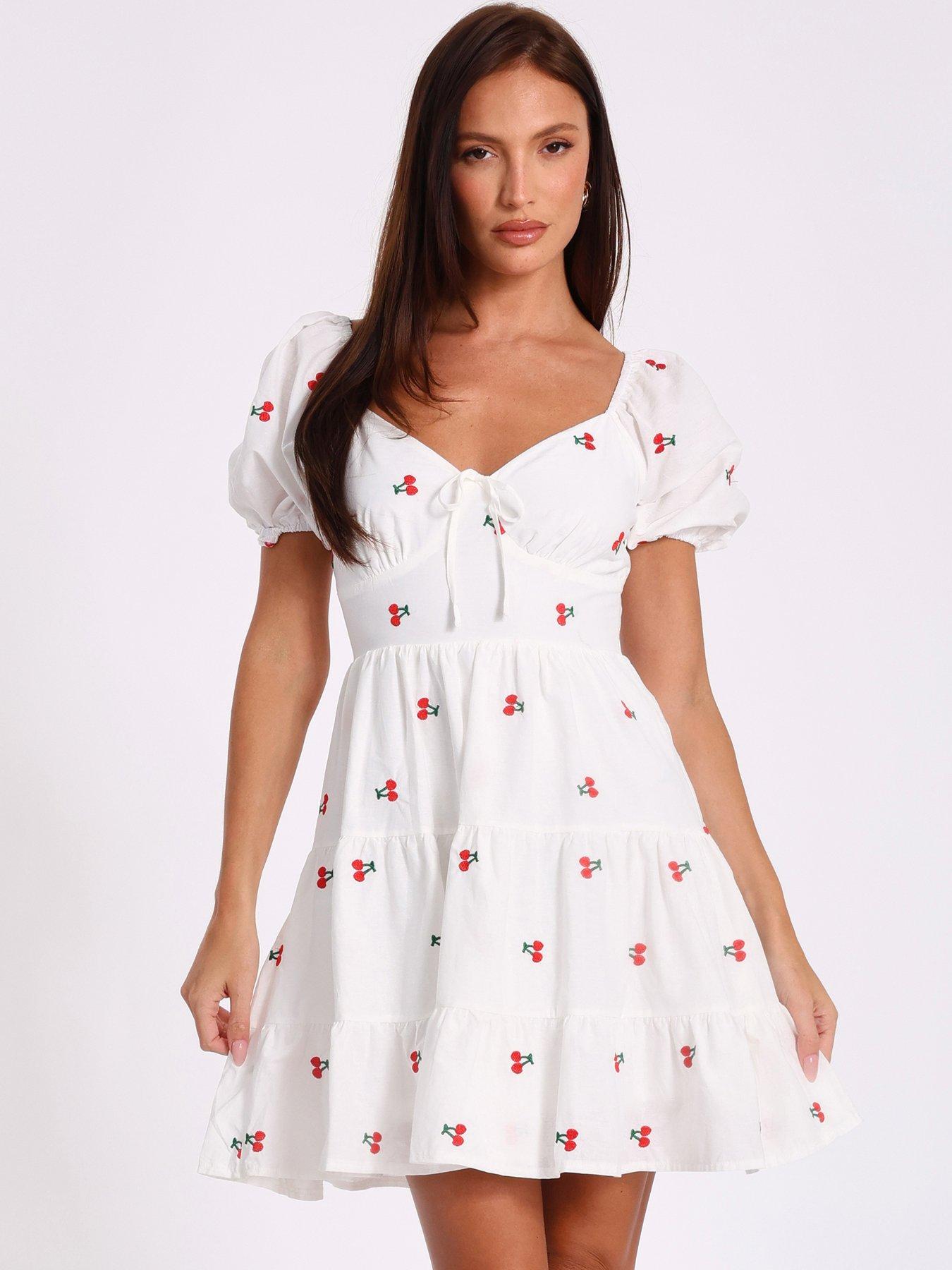 Image 3 of 6 of Quiz White Cherry Print Skater Dress