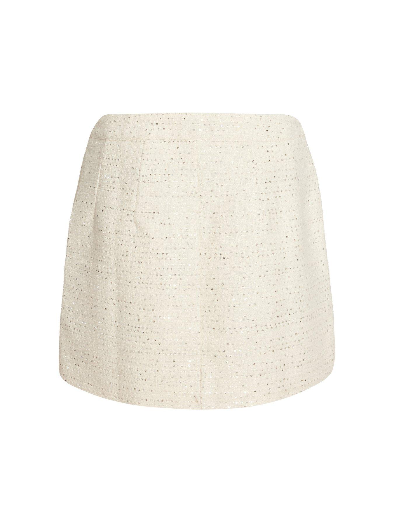Image 5 of 6 of Quiz Cream Boucle Sequin Mini Skirt