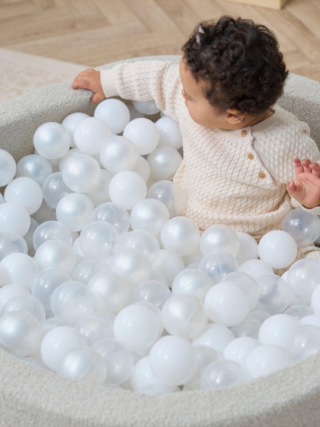 Image 4 of 5 of Tutti Bambini Bola Baby Ball Pit - Mushroom