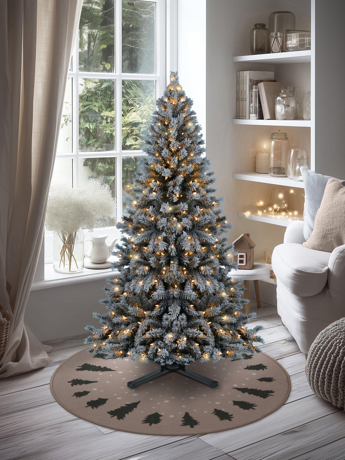 Very Home Merry Christmas Tree Circle Rug - Beige
