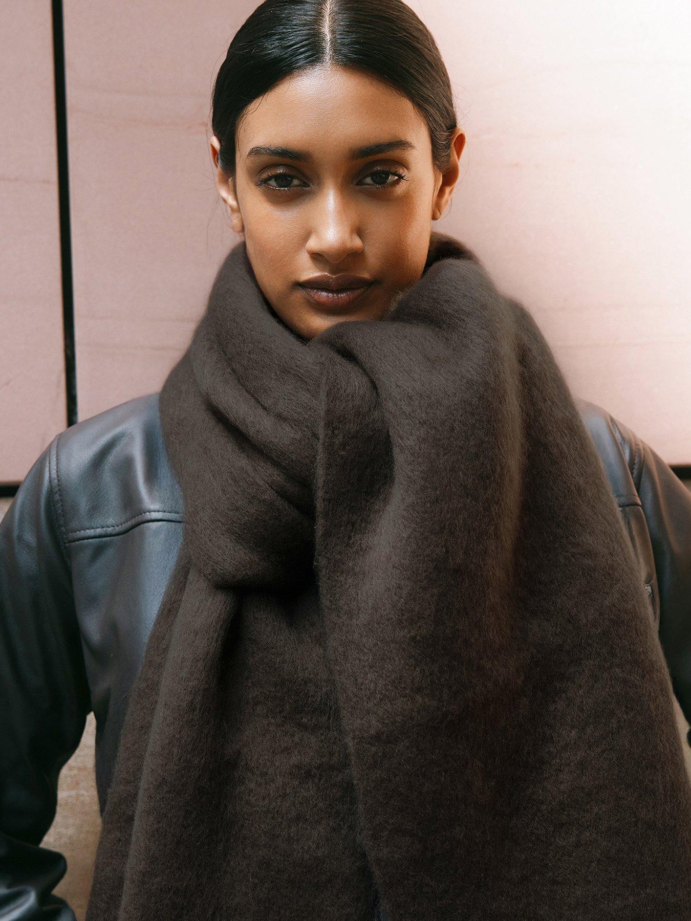 Image 1 of 3 of Albaray Fluffy Scarf Chocolate