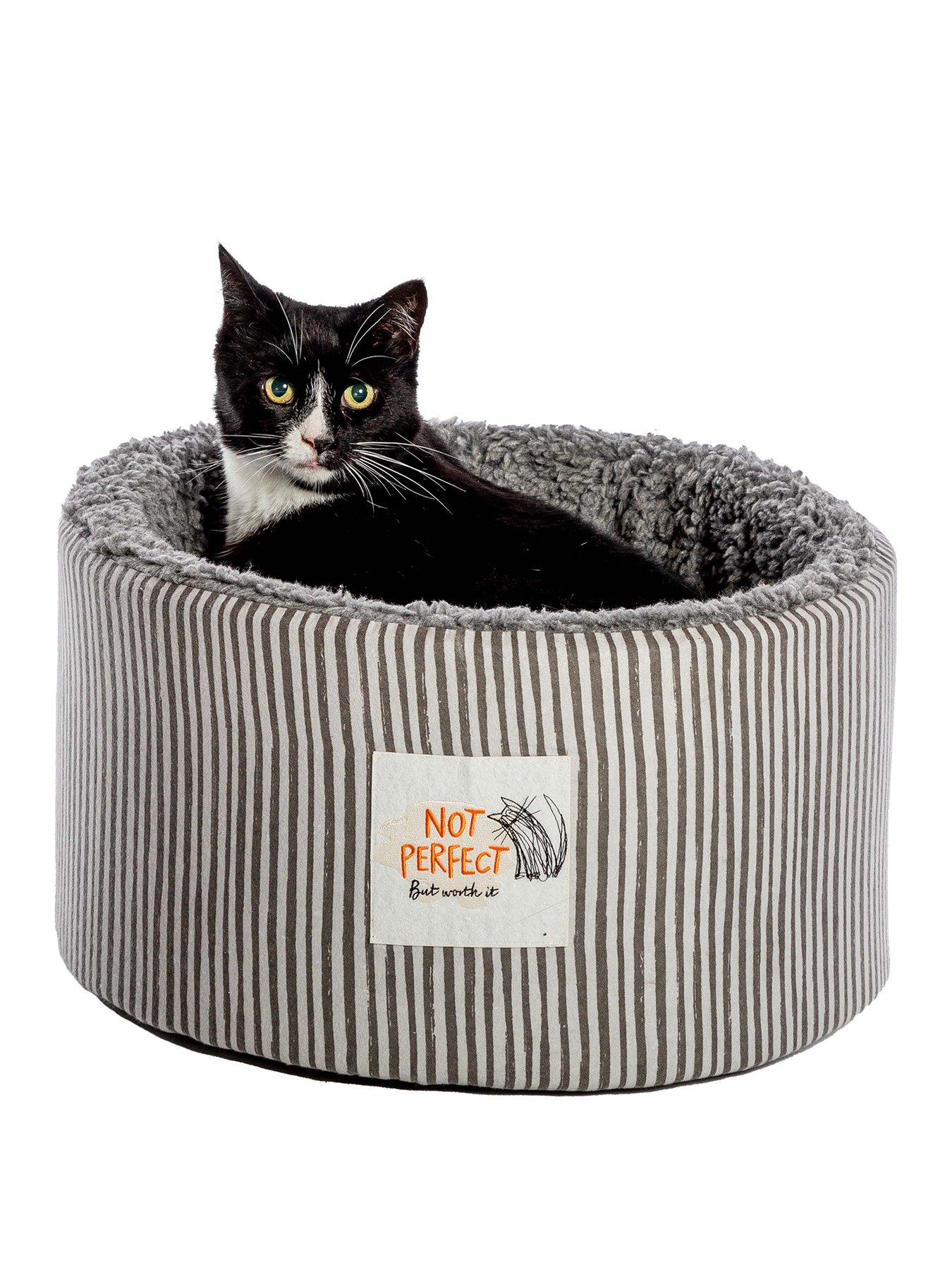 undefined Battersea Snuggly Stripes Cat Cosy Bed
