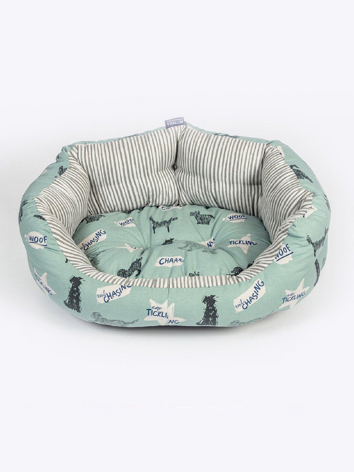 Image 2 of 5 of Danish Design Battersea Playful Dogs Deluxe Slumber Bed
