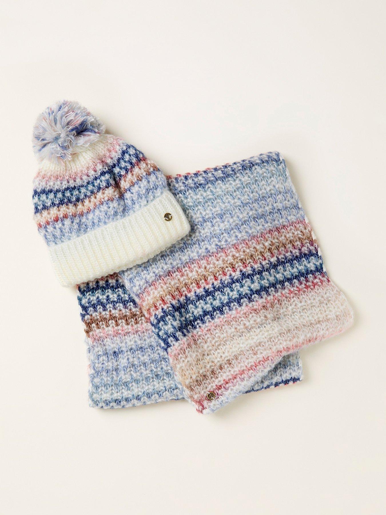 FatFace Bobble Hat and Snood Gift Set - Blue
