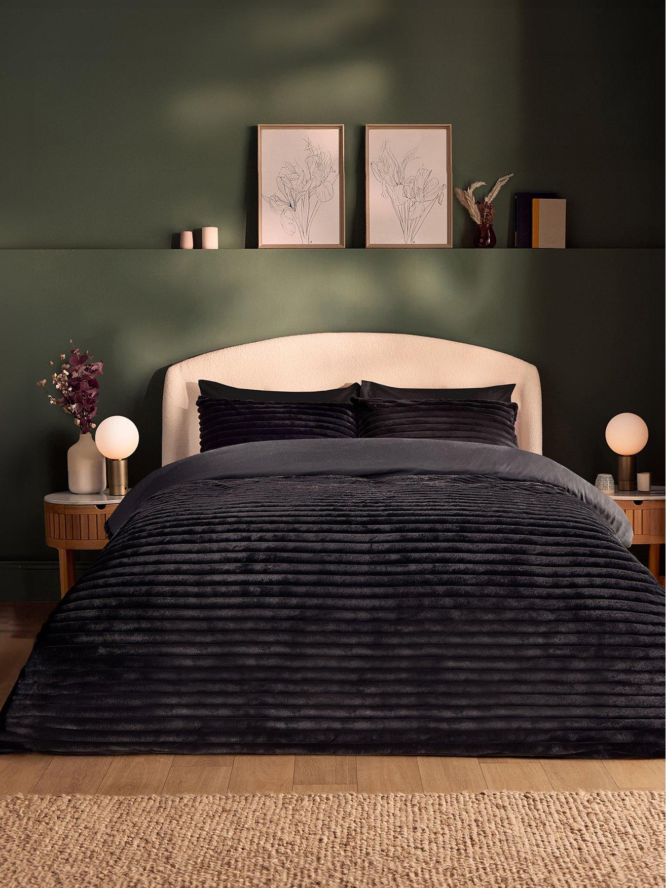 undefined Ribbed Faux Fur Duvet Cover Set